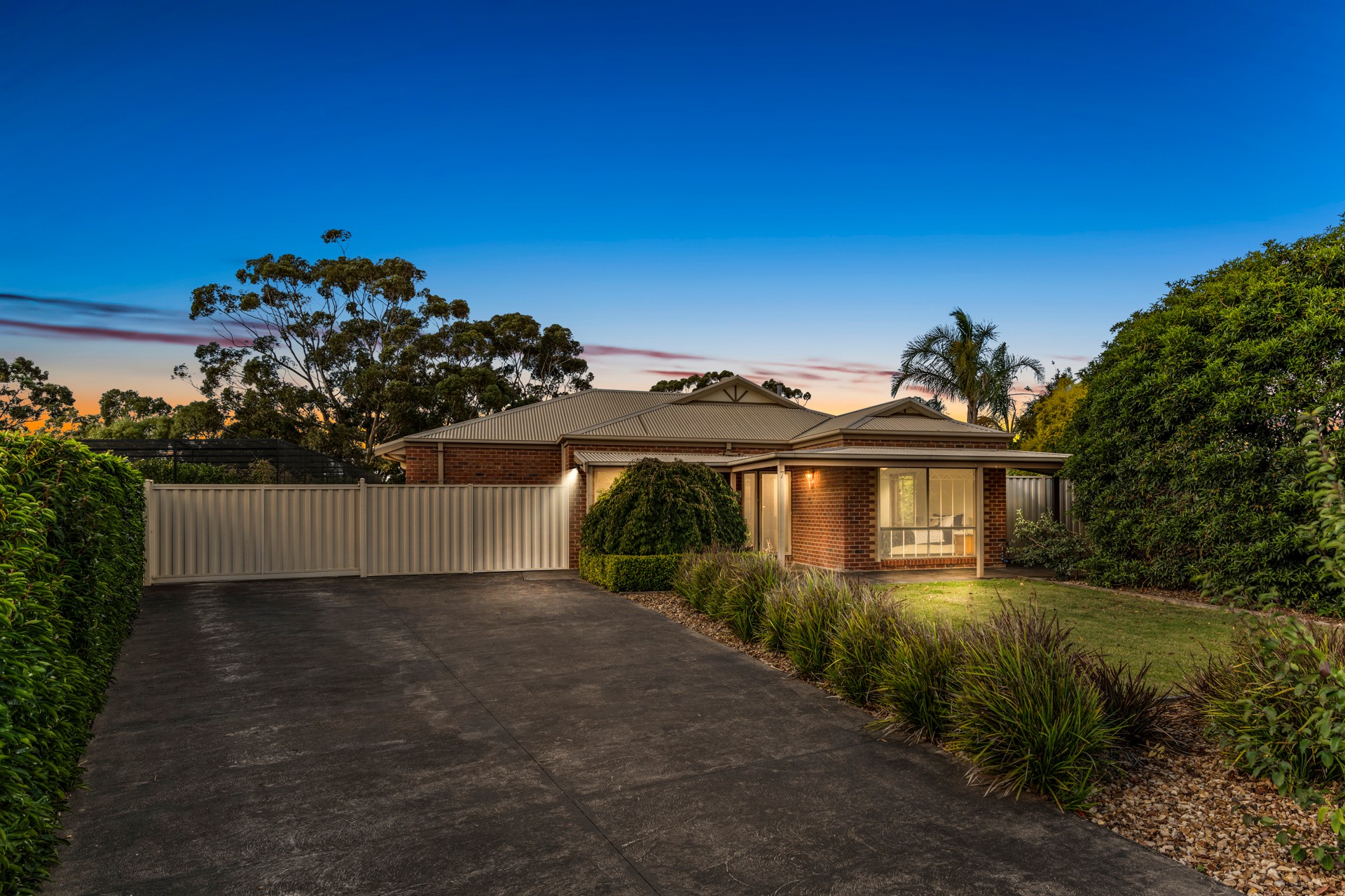 7 Kacatica Place, Brookfield, VIC 3338
