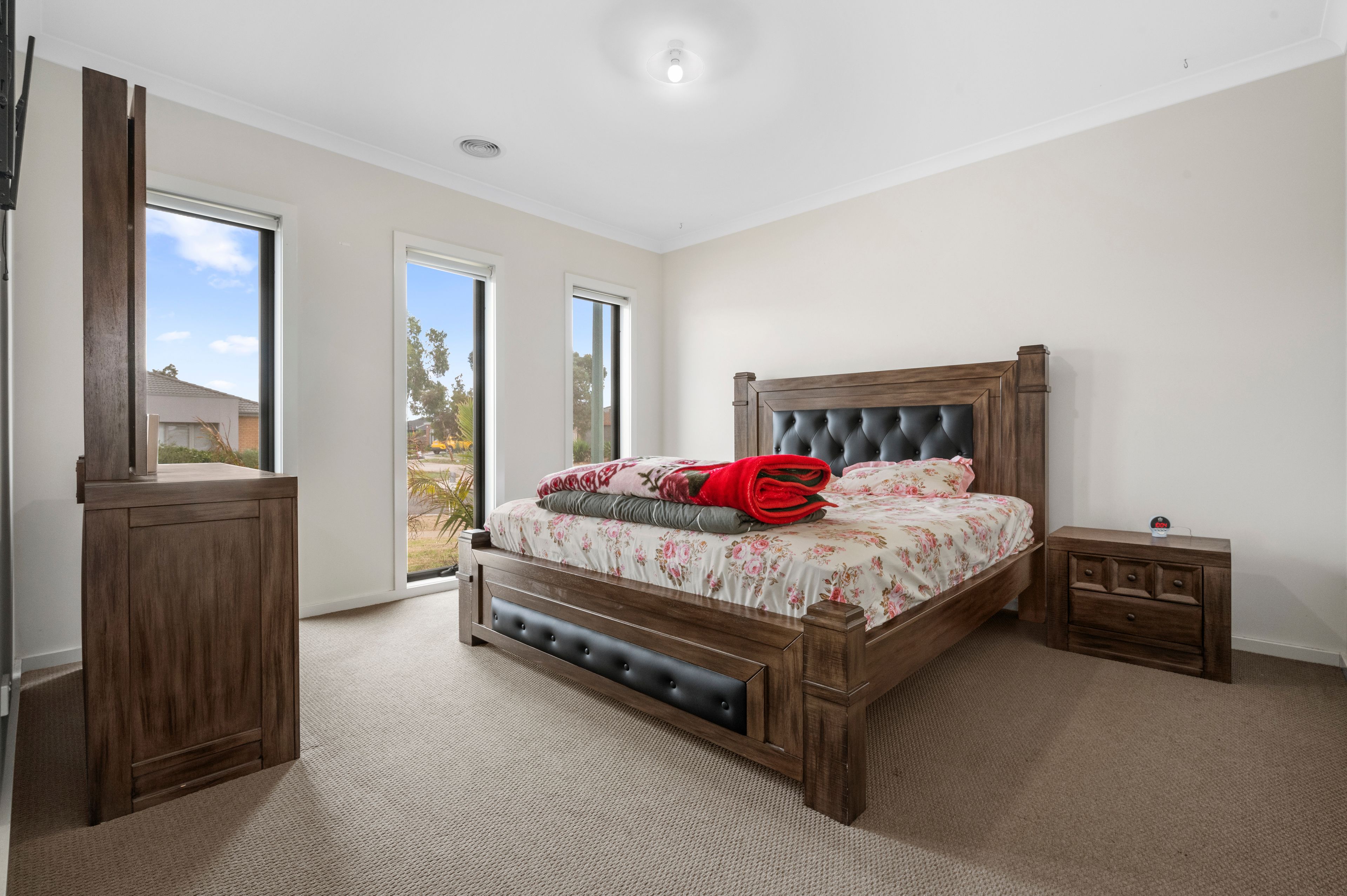 21 Leyana Crescent, Brookfield, VIC 3338