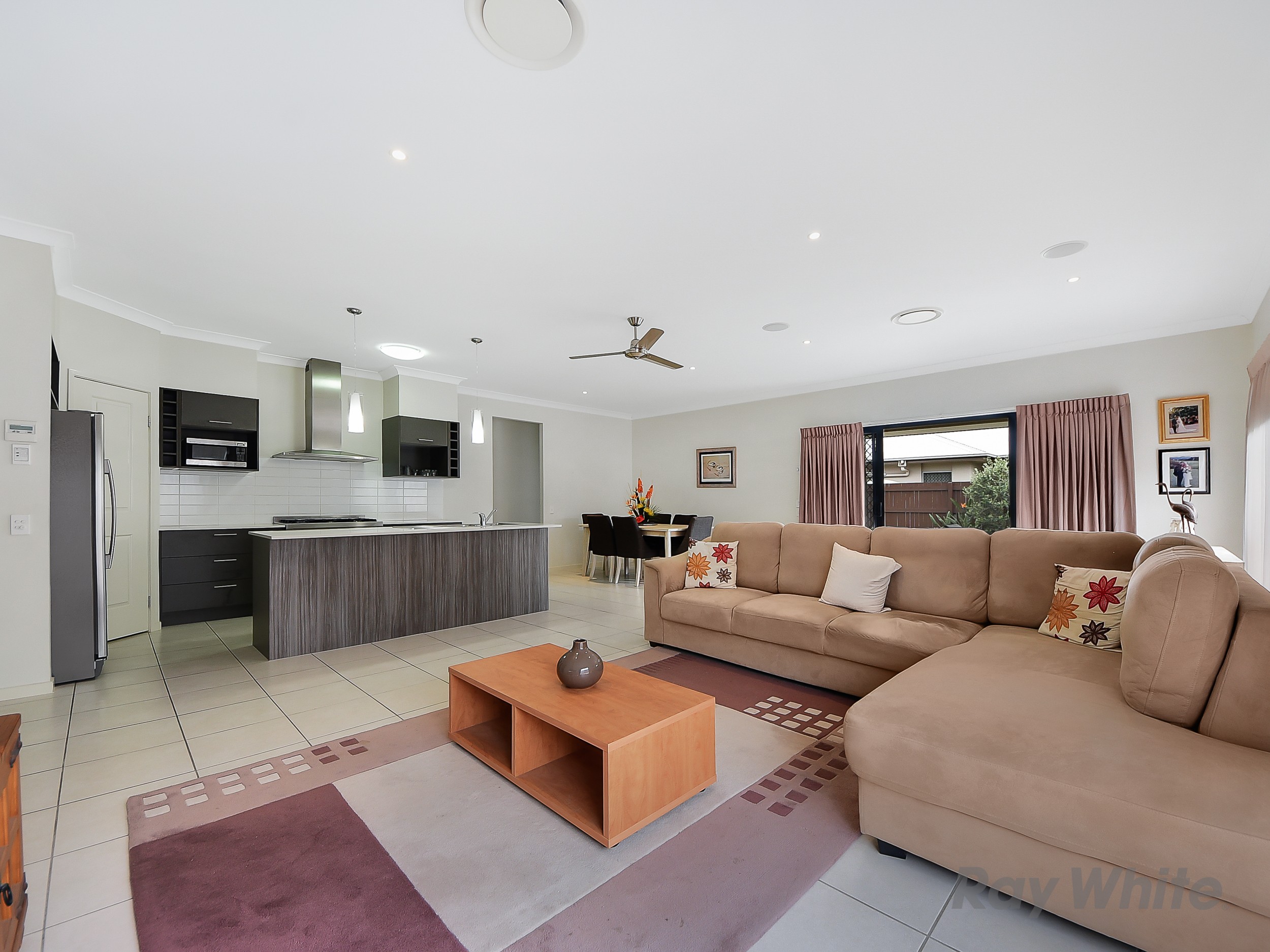 17 Waterway Crescent, Murrumba Downs, QLD 4503