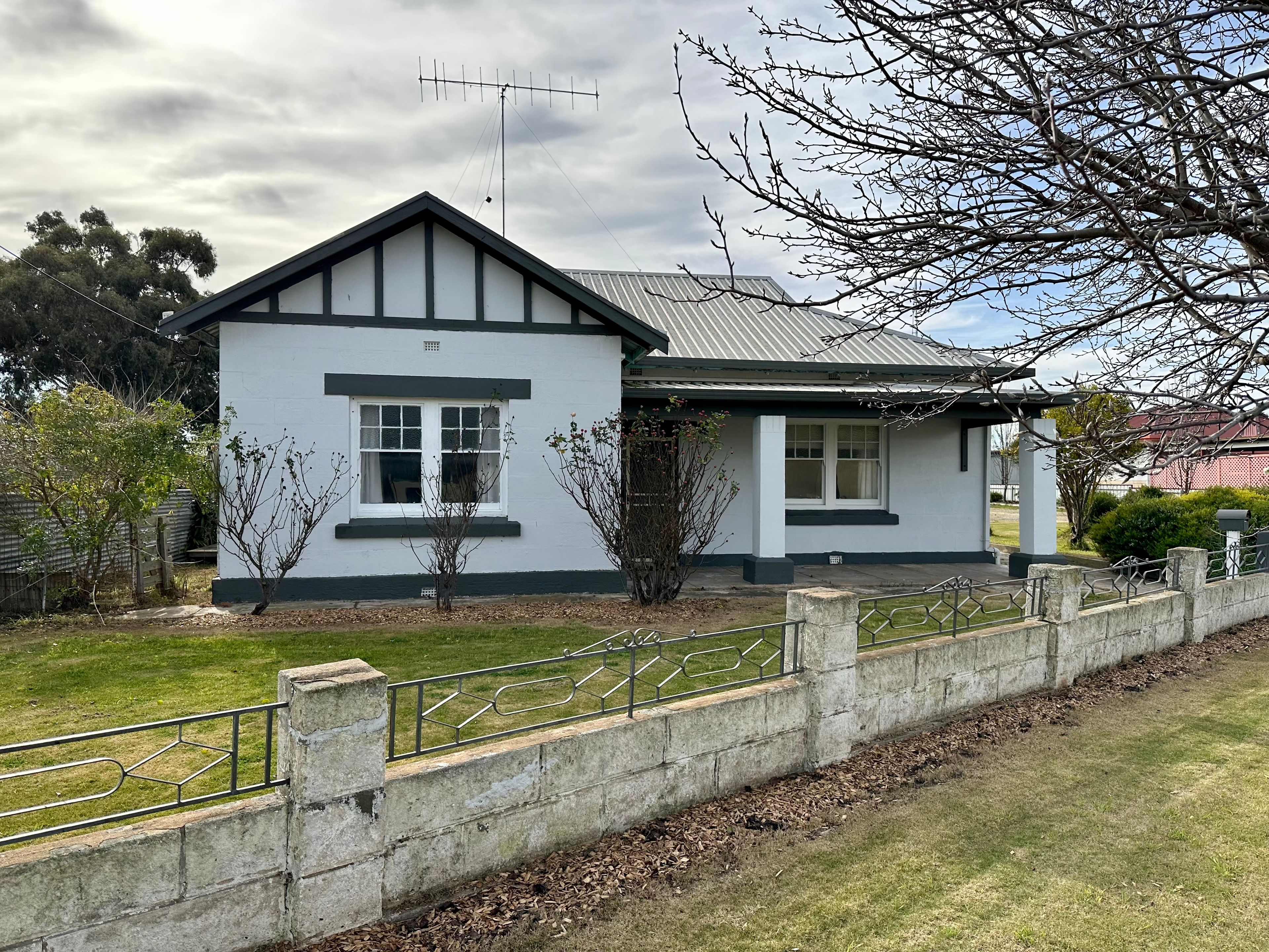 9 Pigeon Flat Road, Bordertown SA 5268