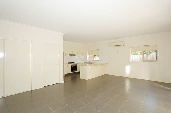 2/95 Huntingdale Road, Chadstone, VIC 3148