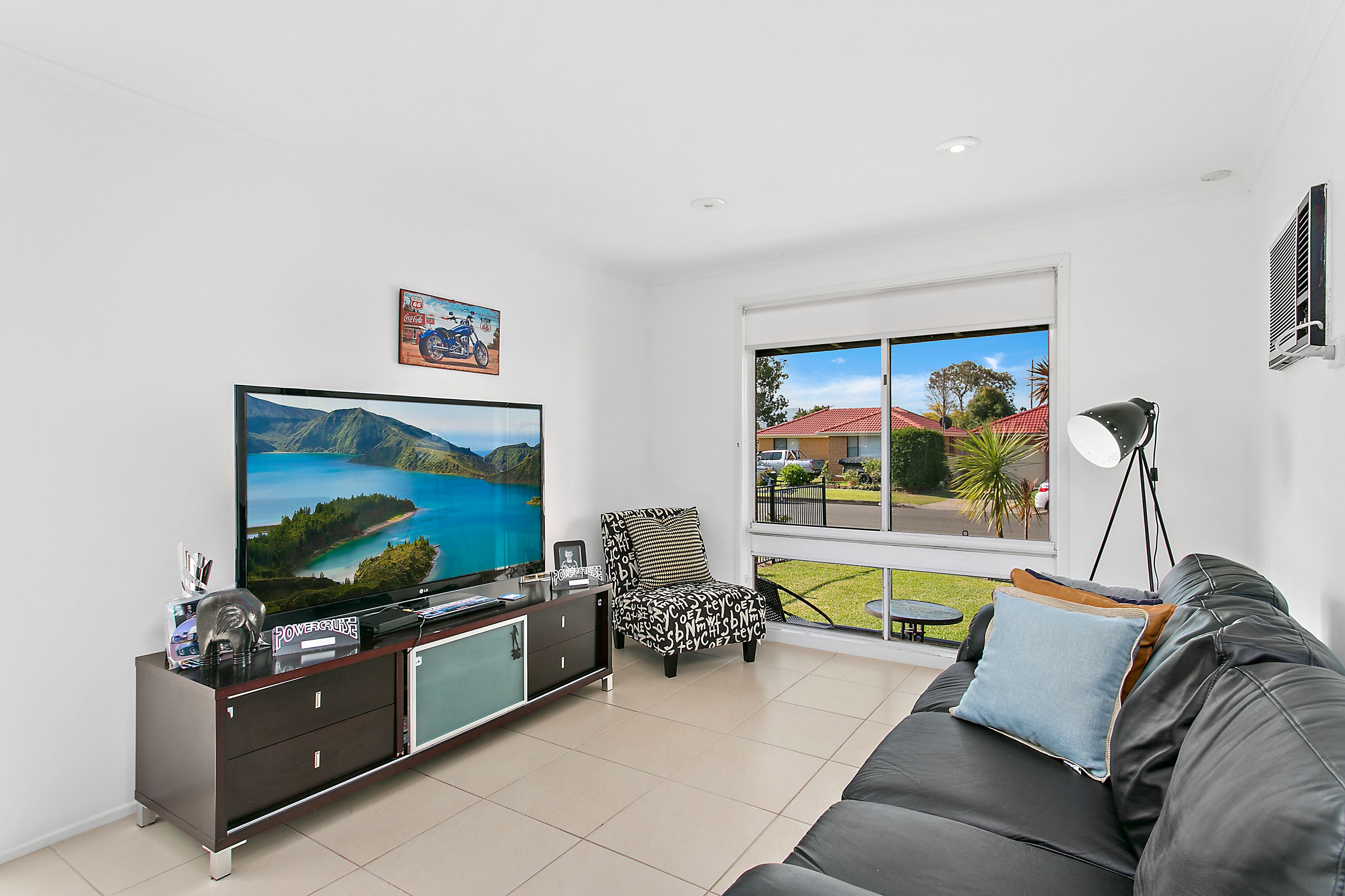 18b Cawdell Drive, Albion Park, NSW 2527