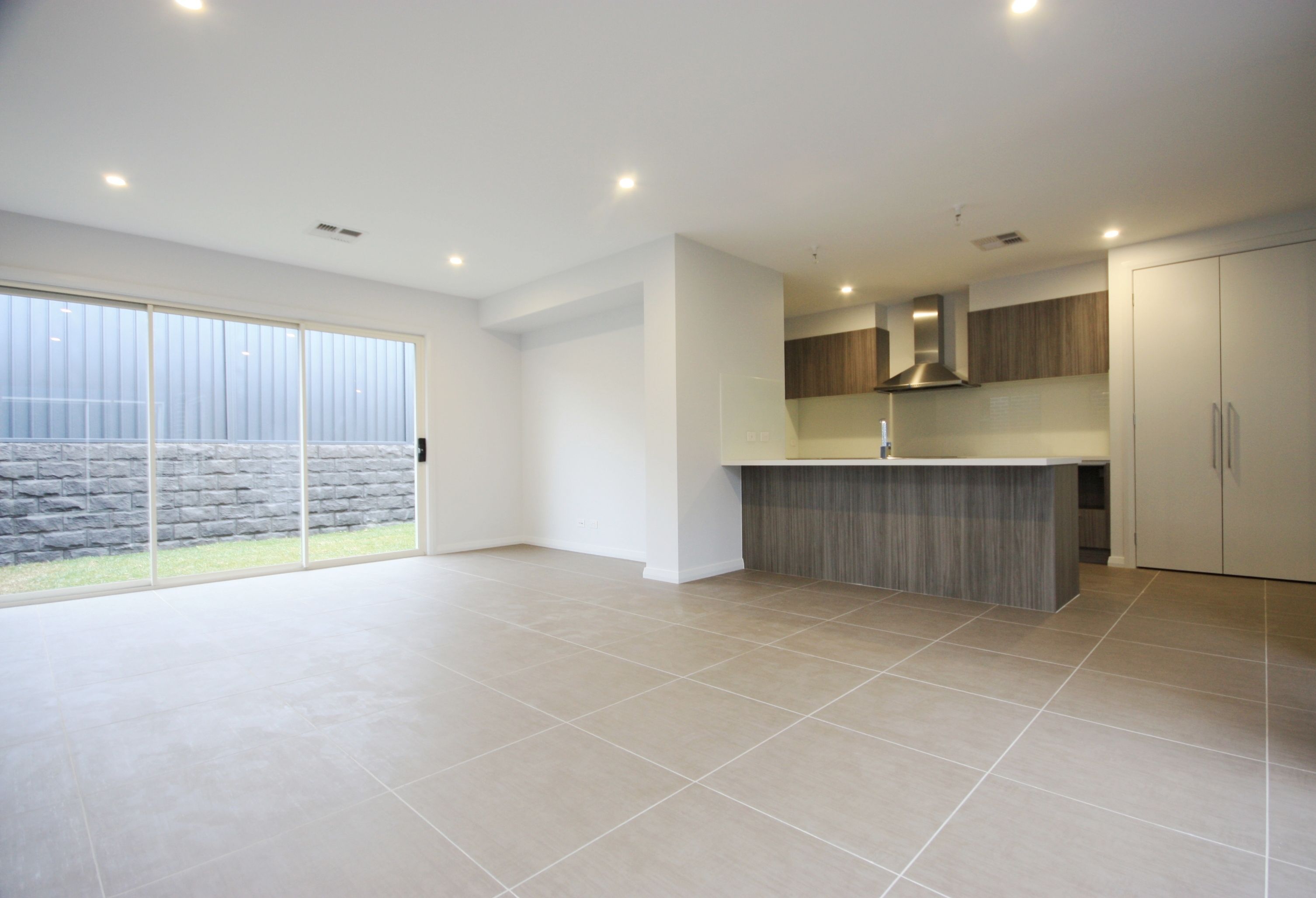 30 Coral Flame Circuit, Gregory Hills, NSW 2557