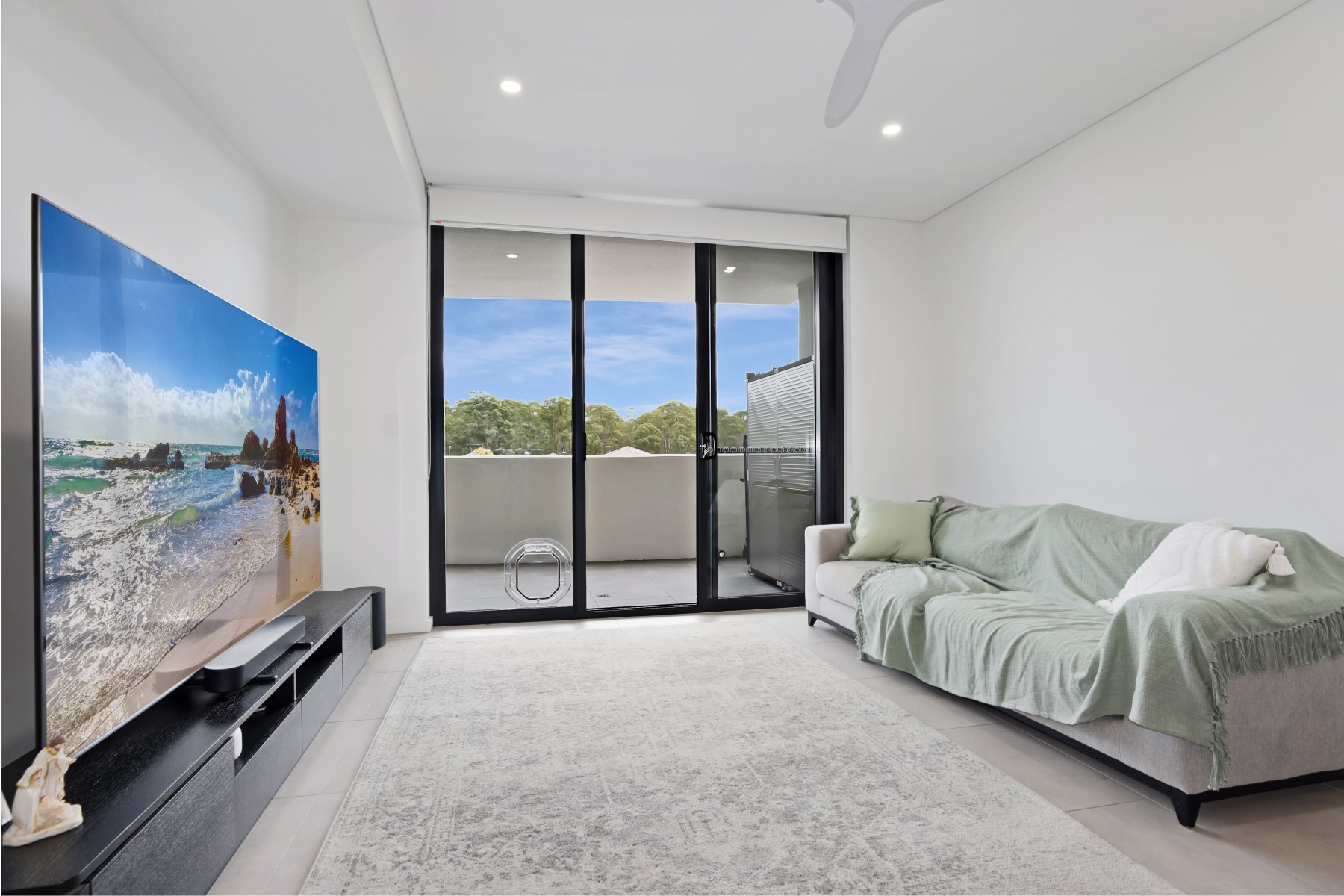 214A/90-98 Glenmore Ridge Drive, Glenmore Park, NSW 2745