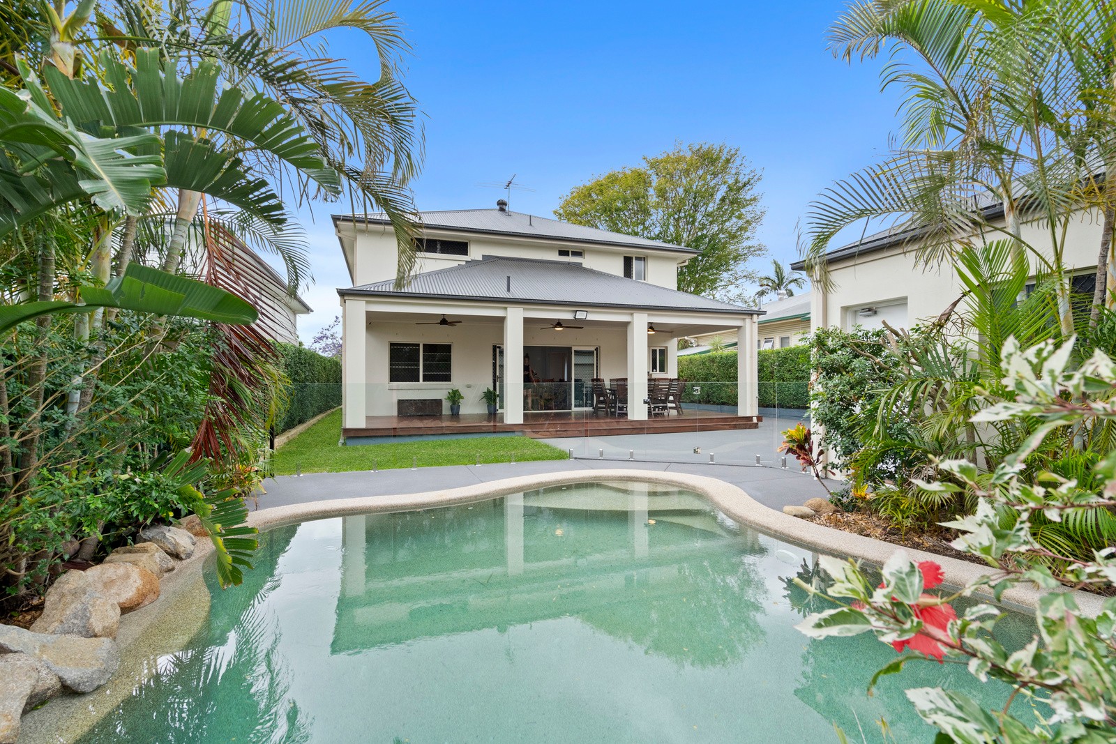 14 Ormuz Road, Yeronga, QLD 4104