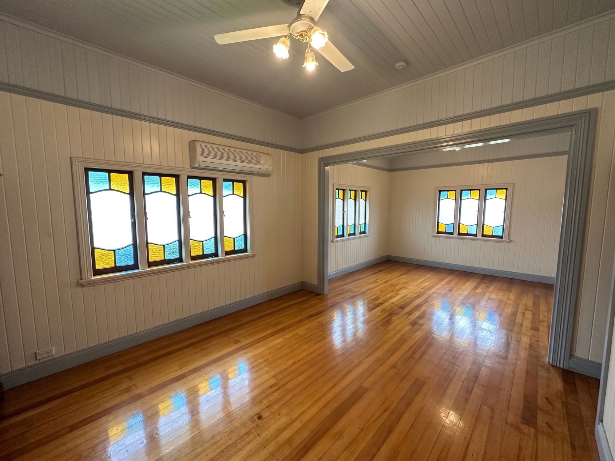 45 Robert Street — photo 4 of 18