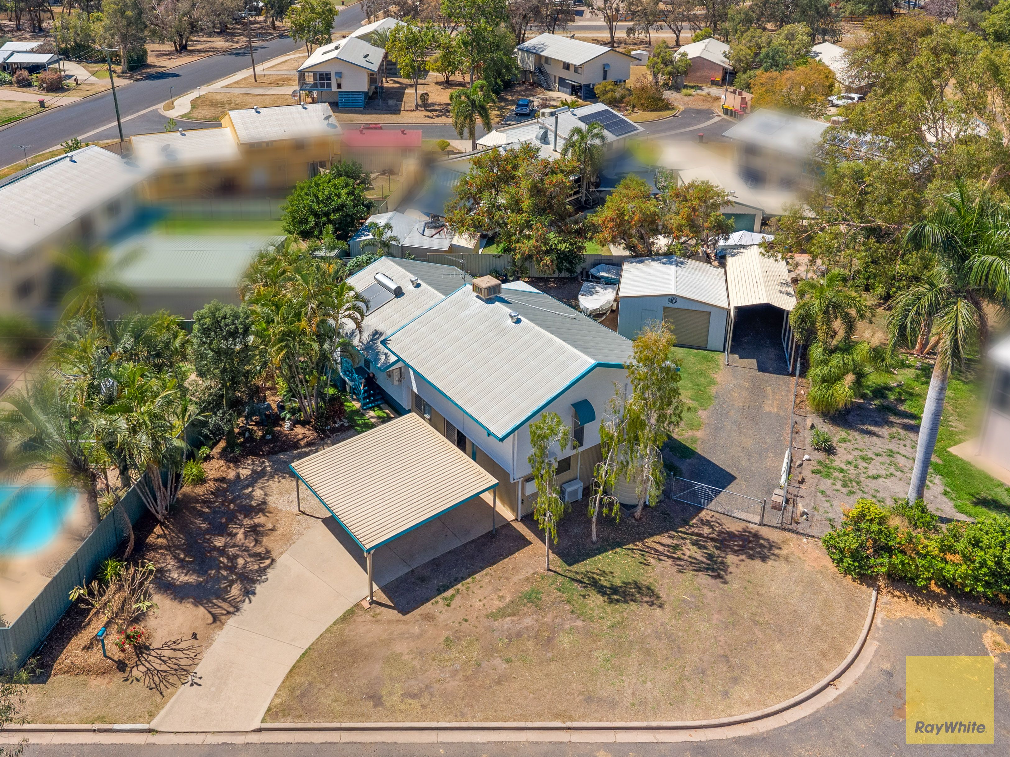 2 Michelle Place — photo 25 of 25
