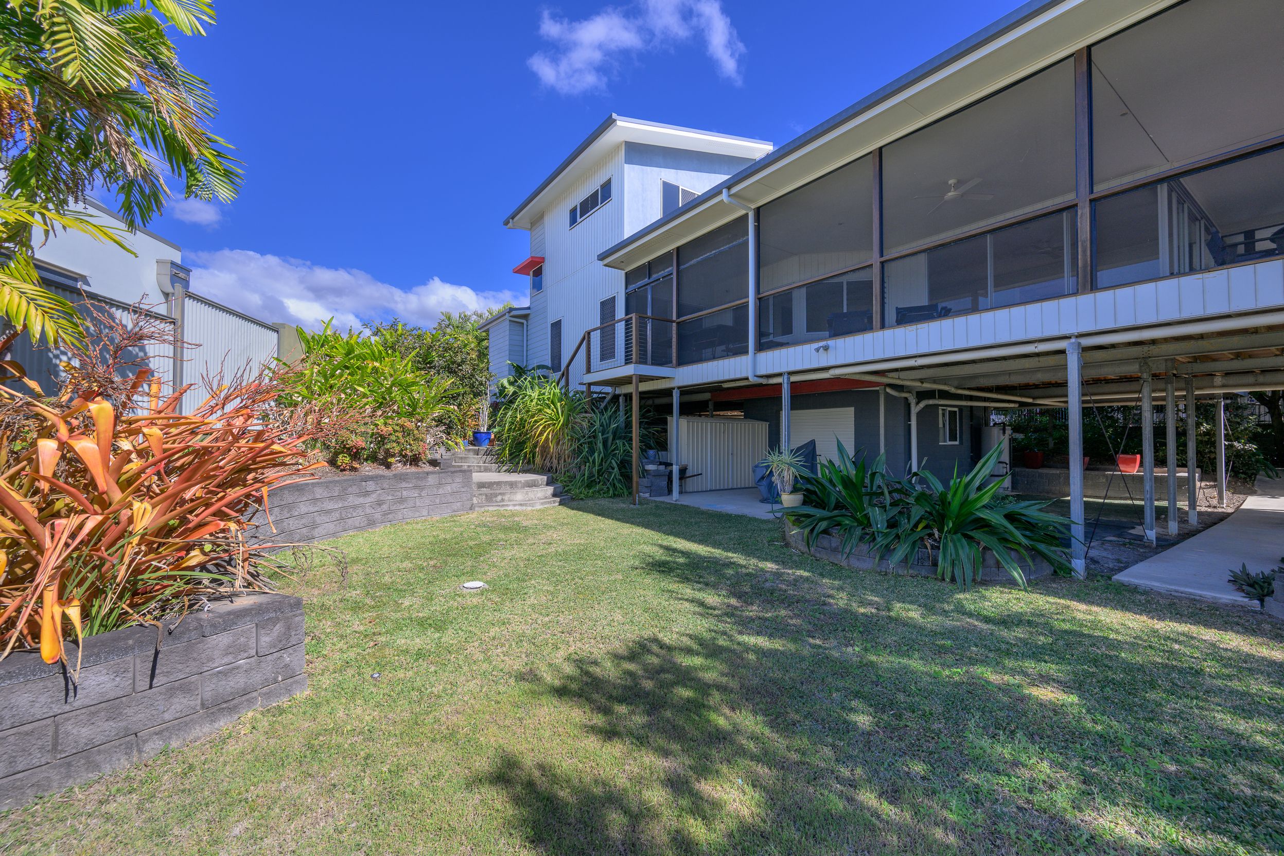 7 Egret Close — photo 2 of 26