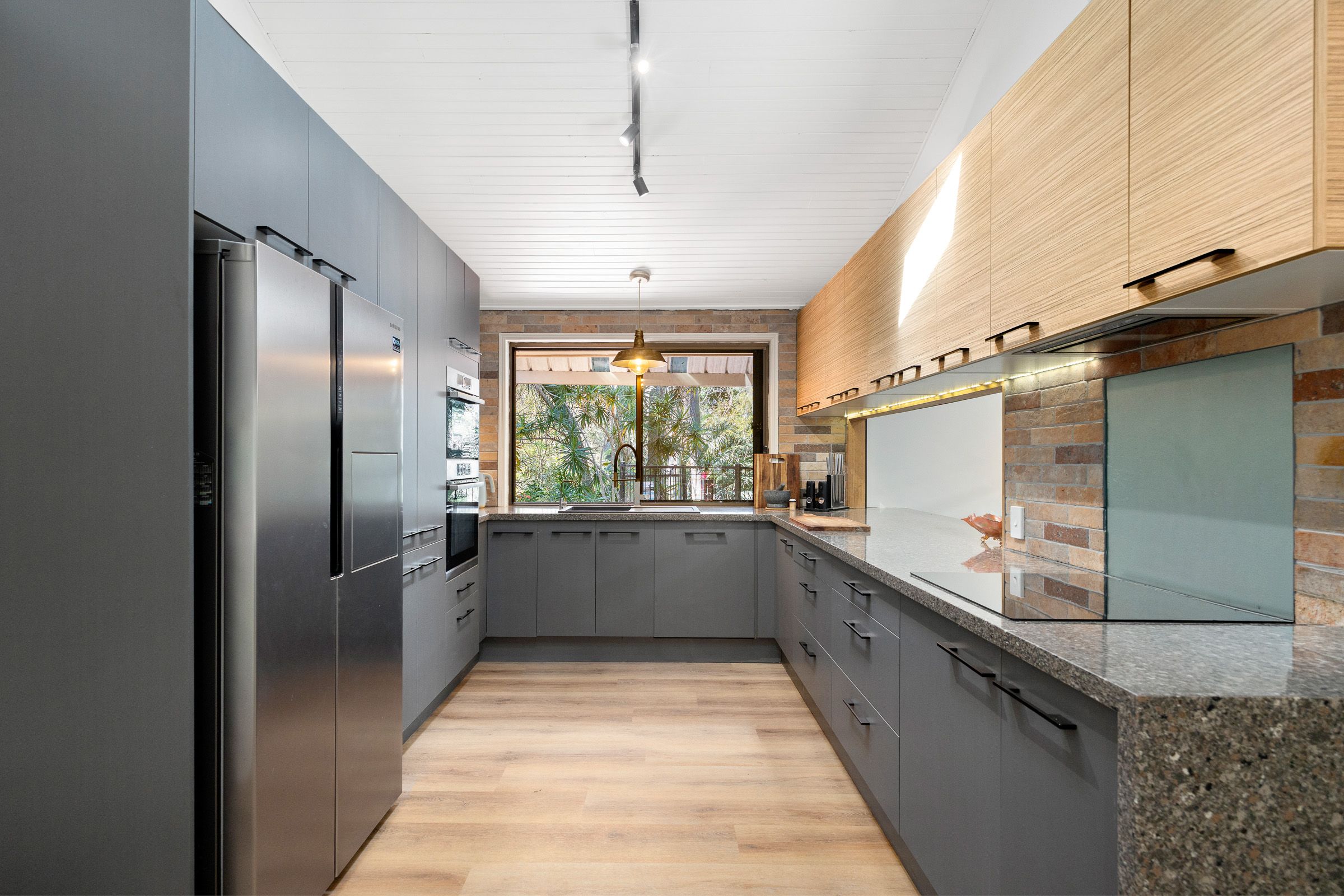 10 Islandview Street — photo 16 of 30