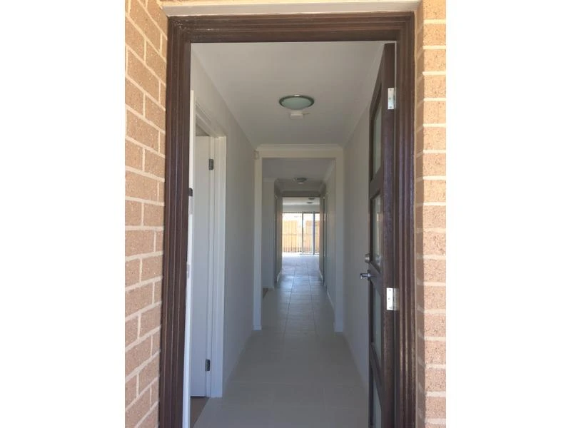 52 Mirka Way, Point Cook, VIC 3030