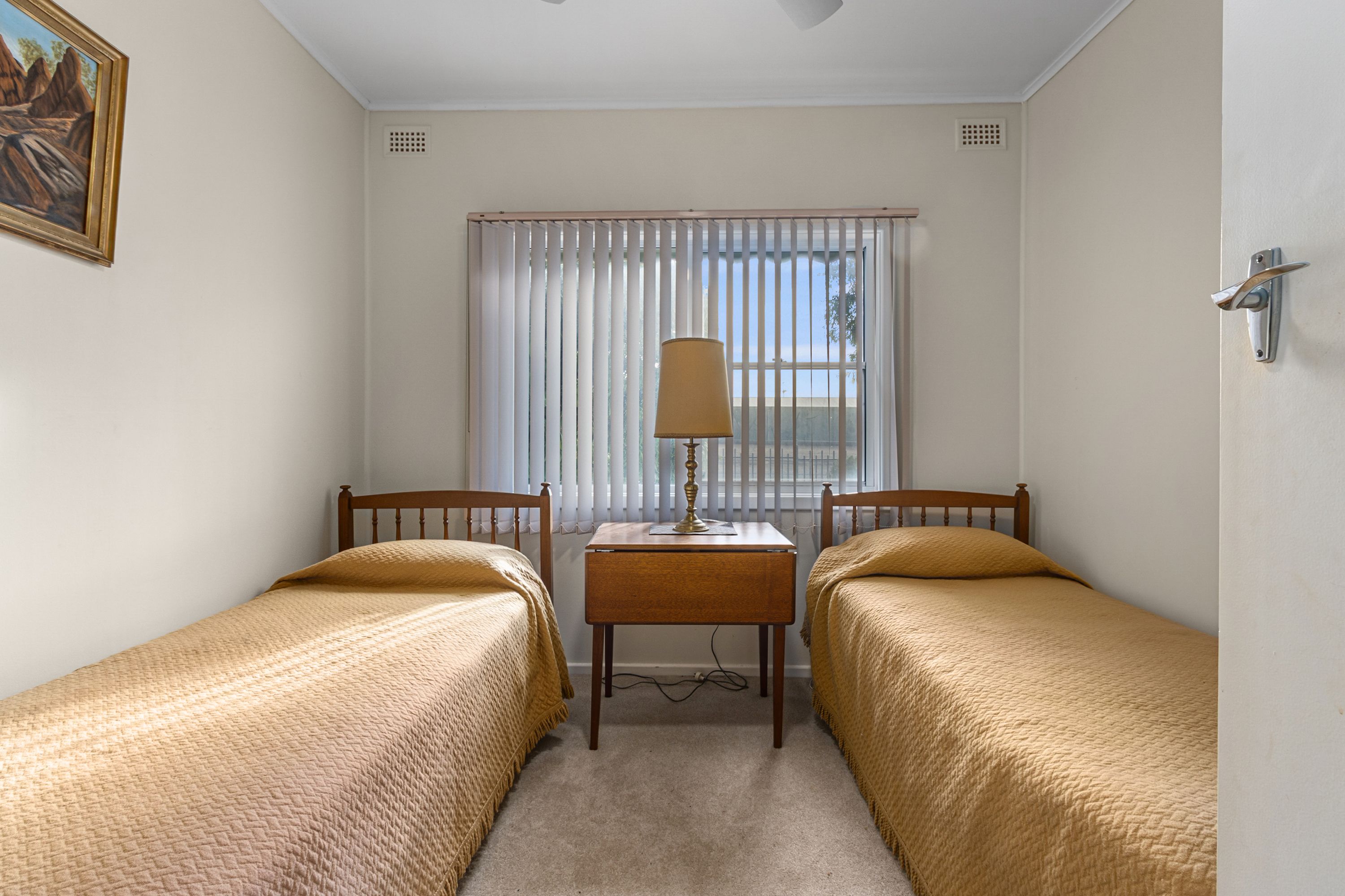 5 The Crescent — photo 10 of 19