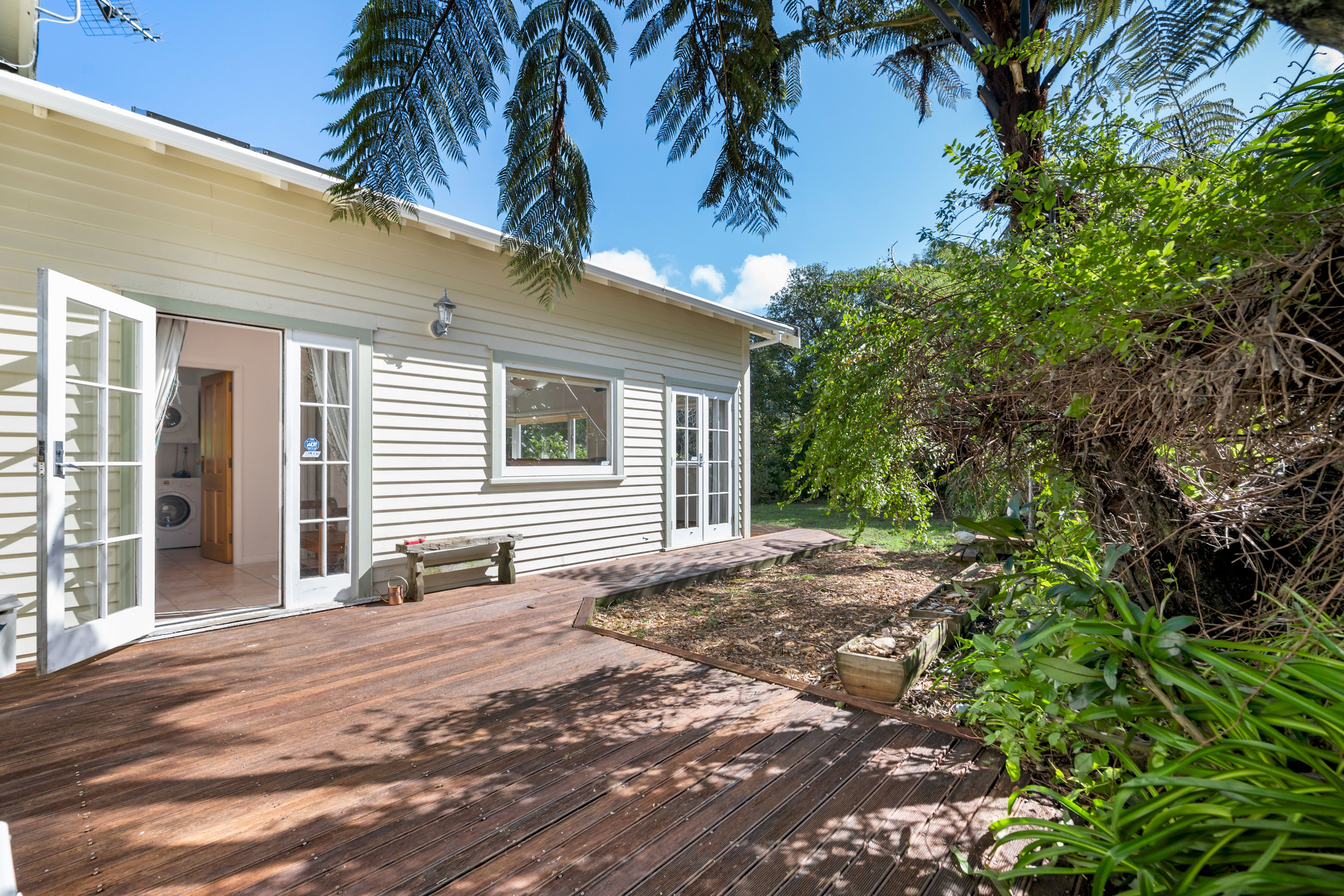 77 Korokoro Road, Korokoro, Lower Hutt City