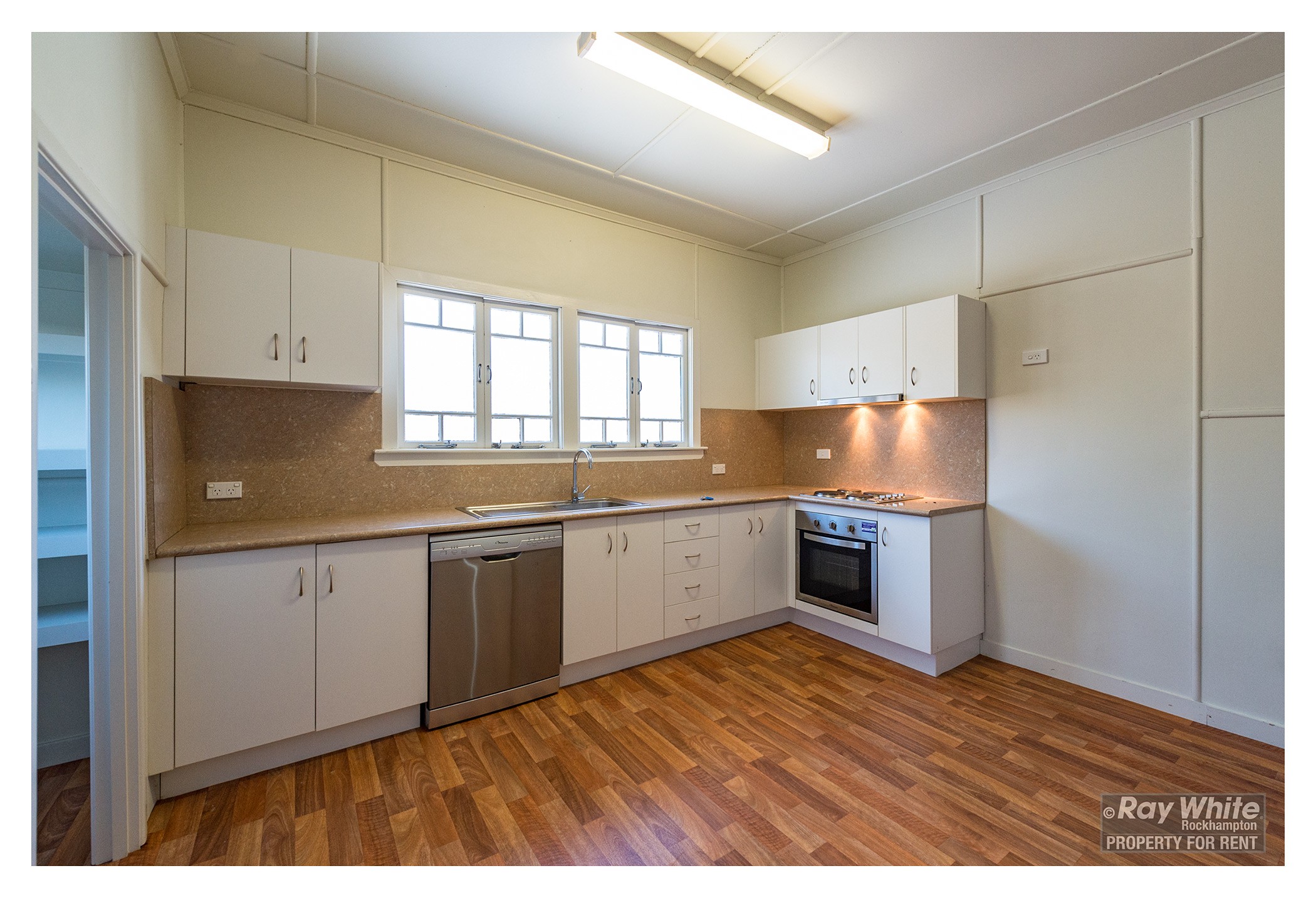 5b Dowling Street, Park Avenue, QLD 4701