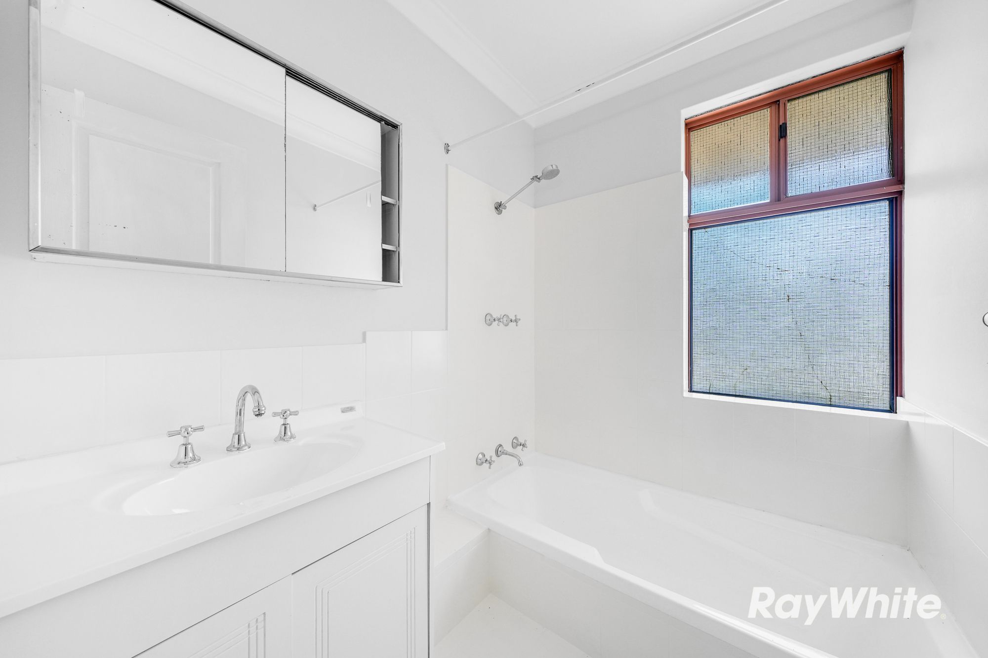 10b Chesterton Road — photo 10 of 14