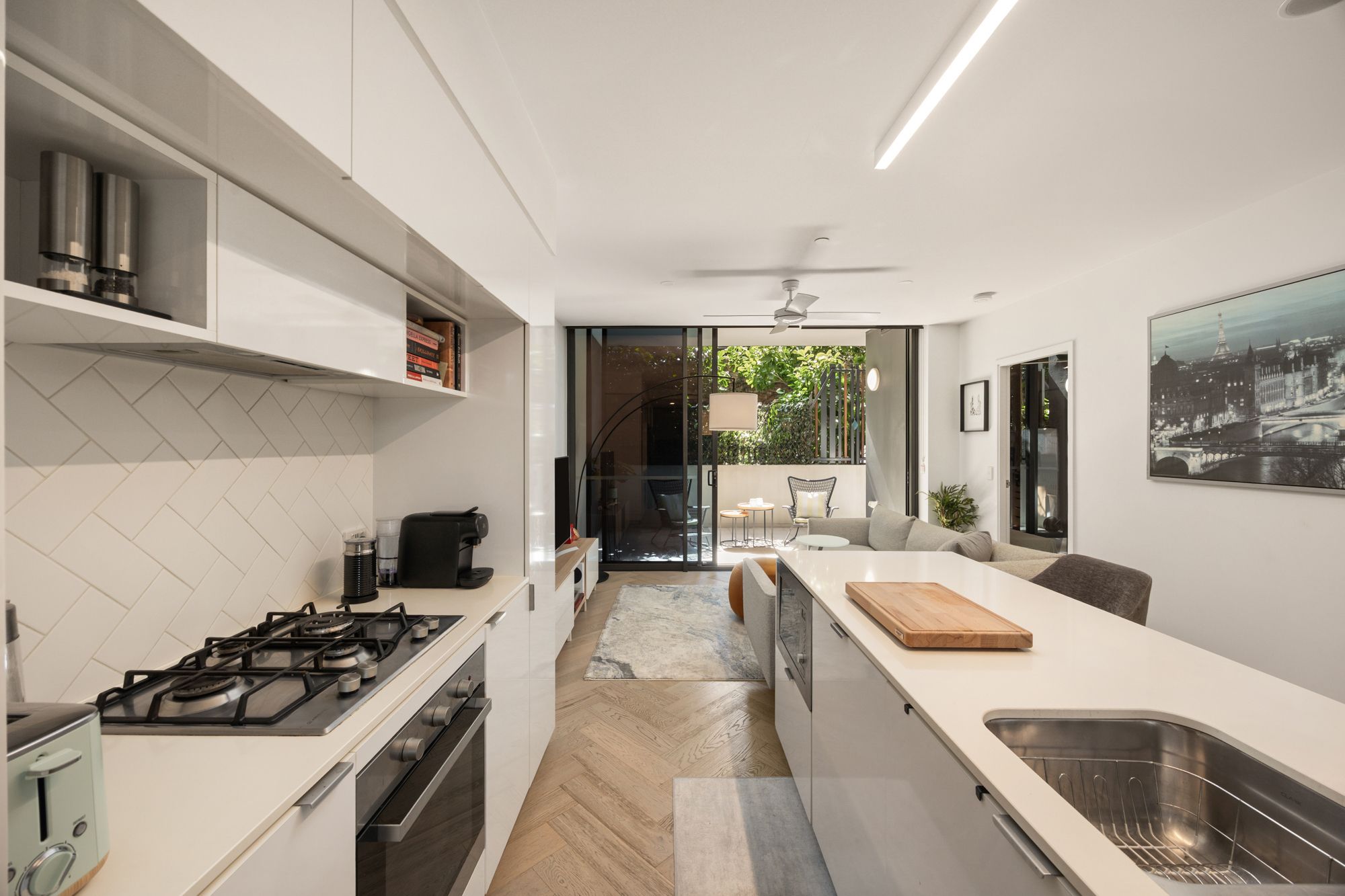 3016/36 Evelyn Street — photo from Ray White New Farm