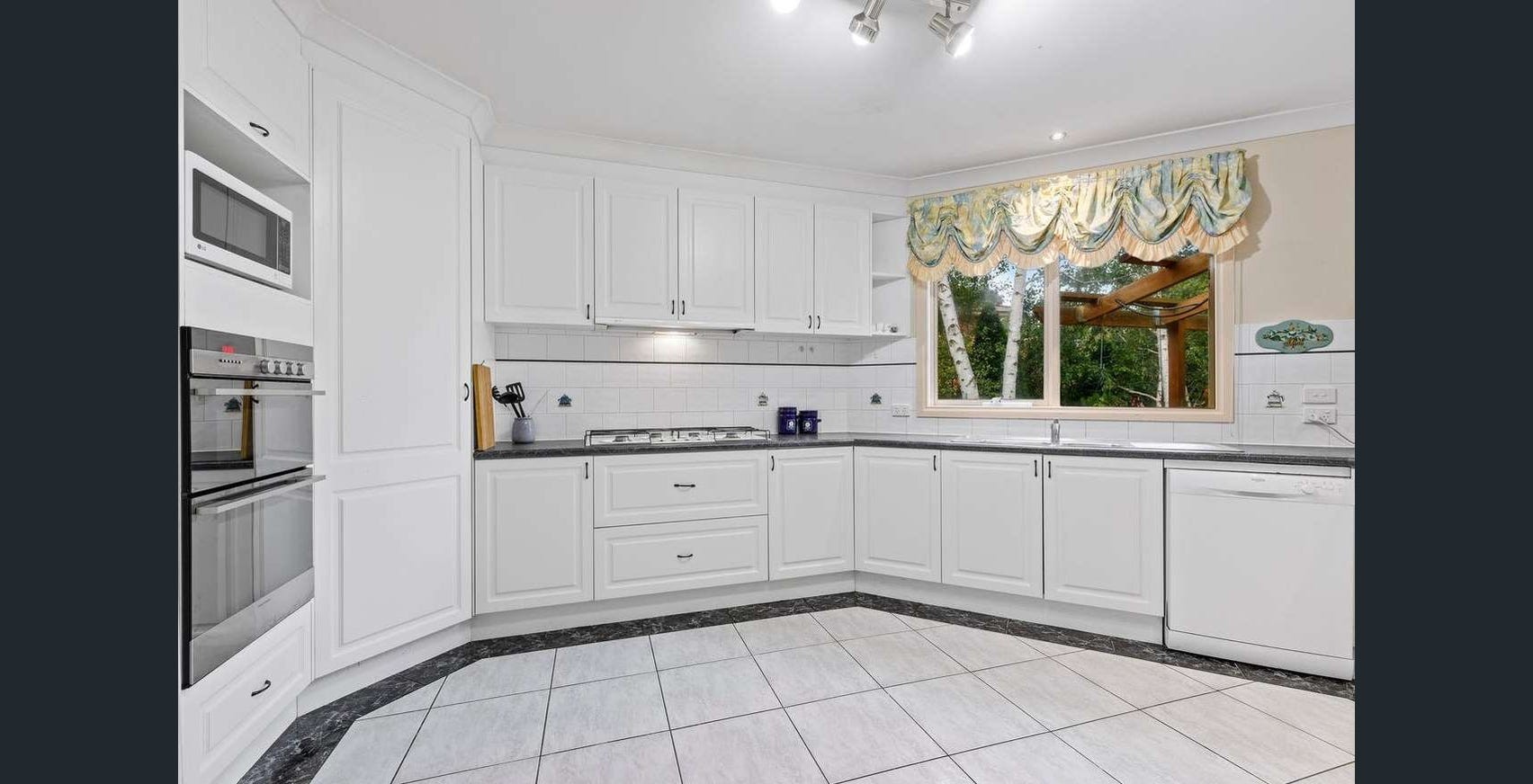 7 Pottery Drive, Blackburn North, VIC 3130