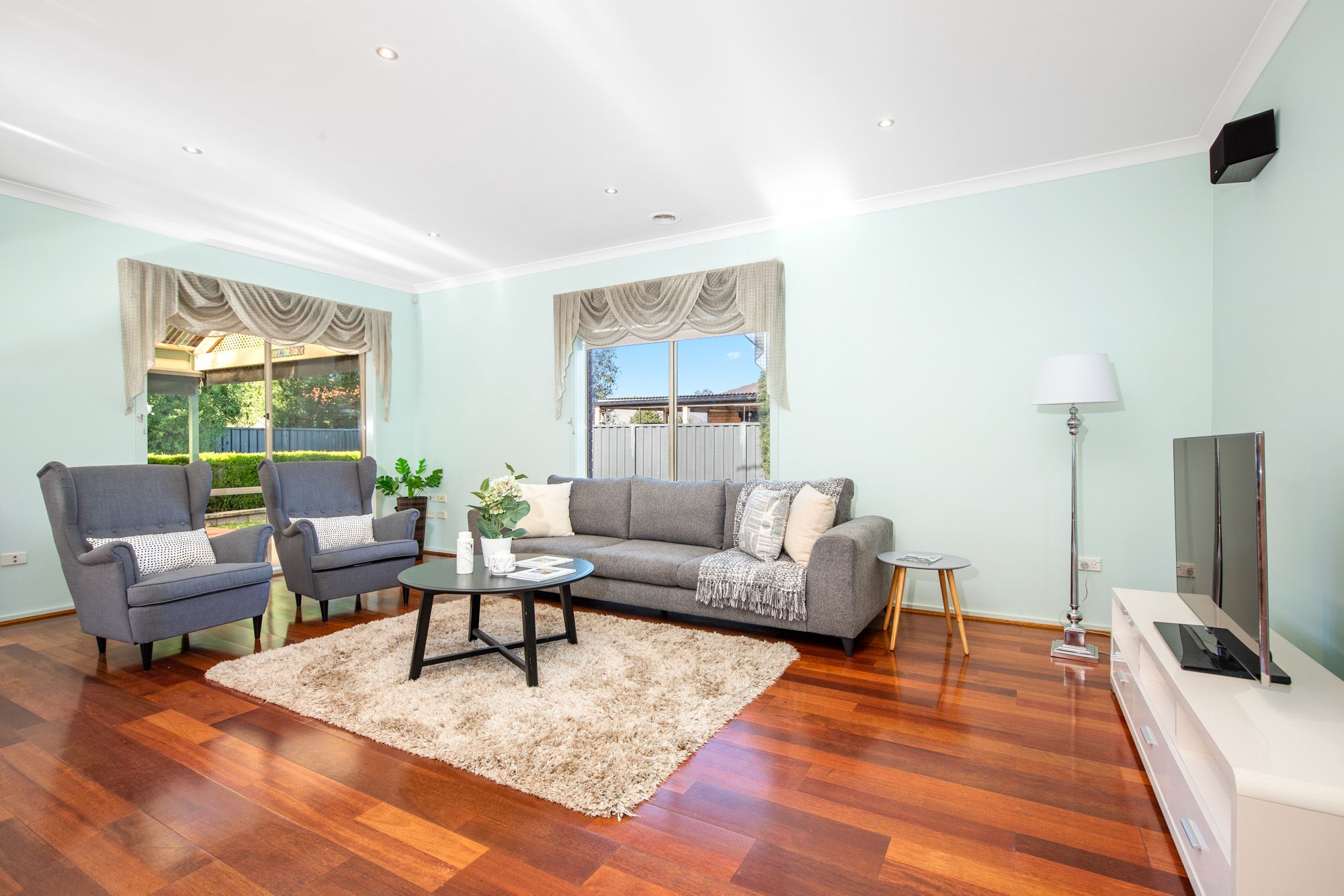 17 Stringybark Close, MANOR LAKES, VIC 3024