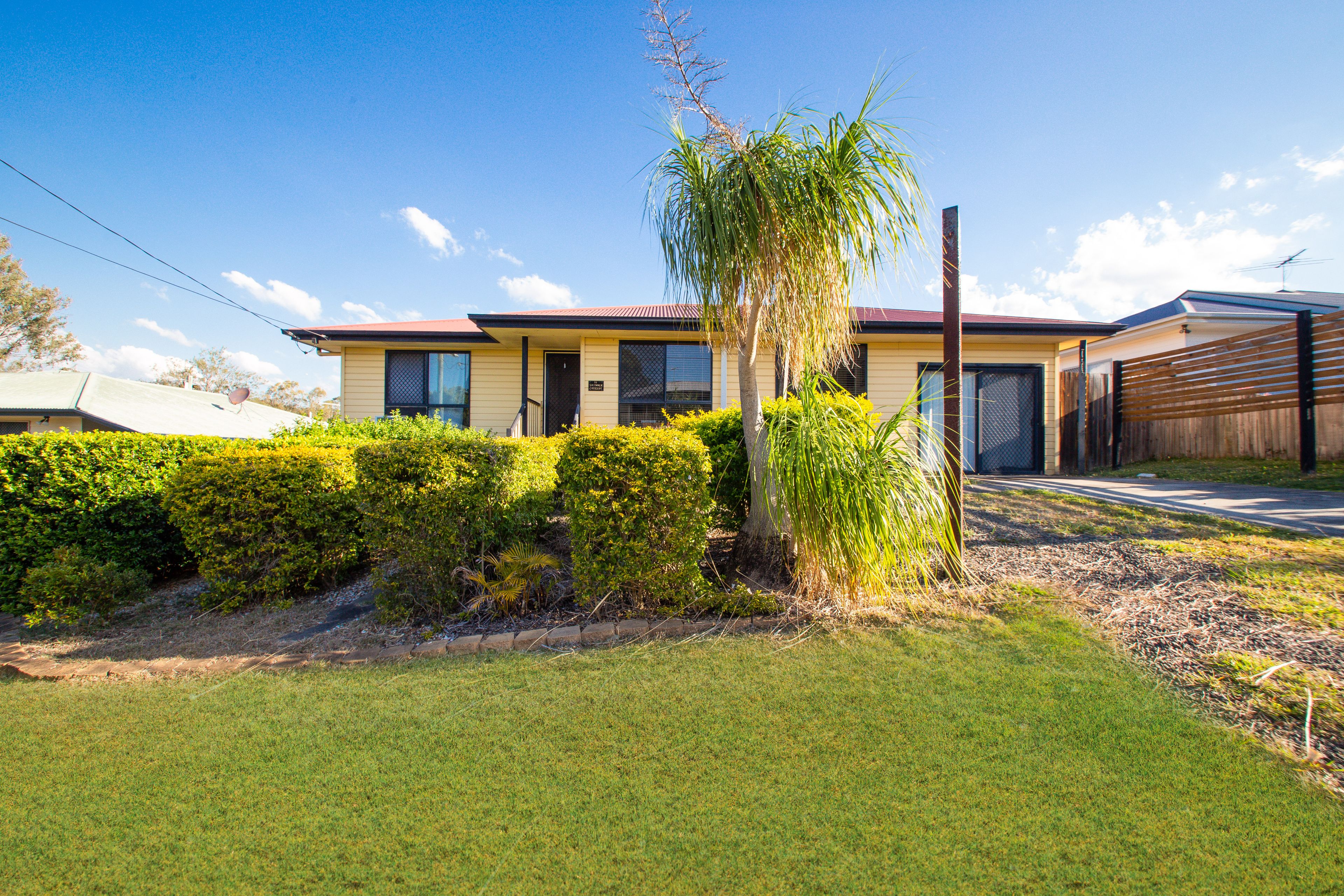 55 Skinner Crescent, Silkstone, QLD 4304