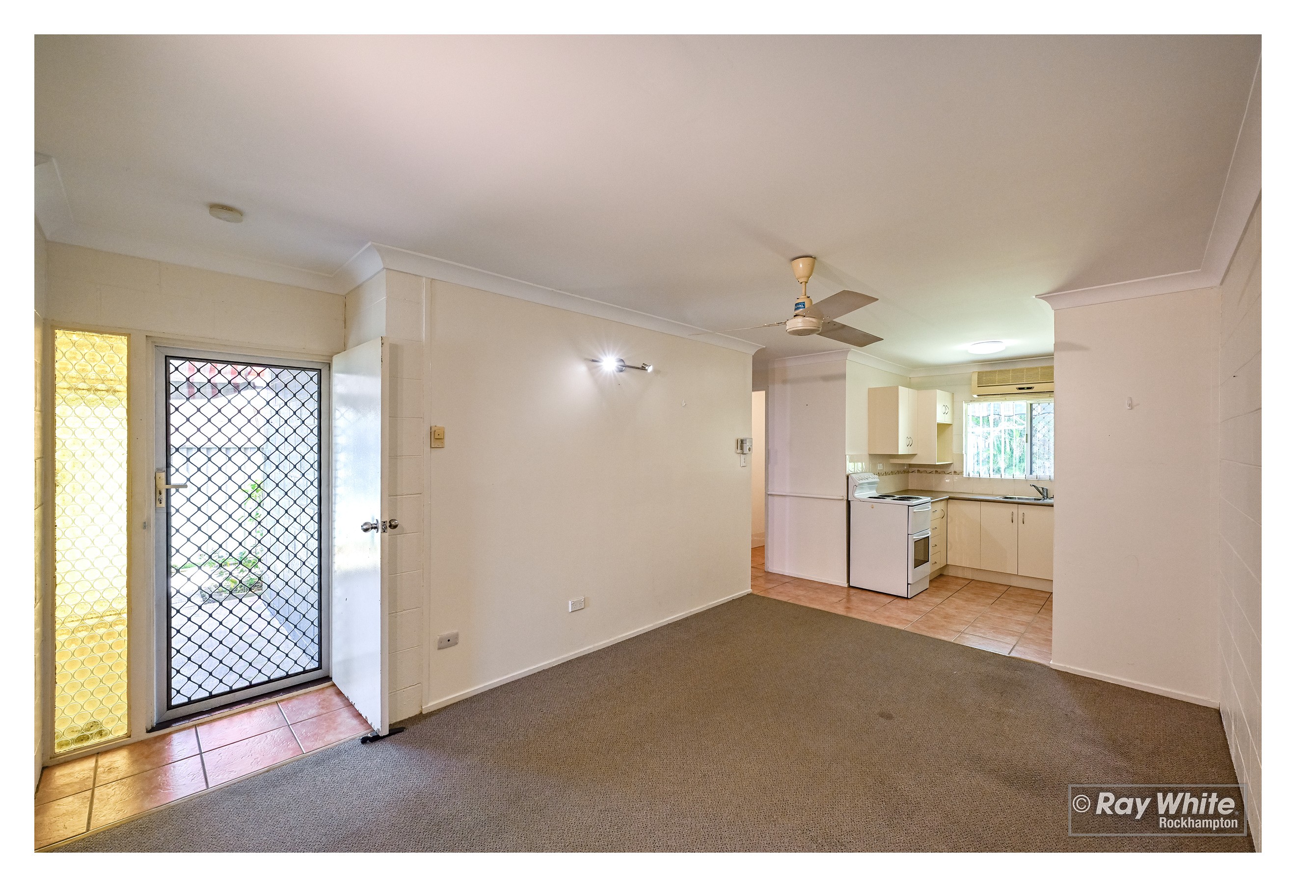 1/99 Boland Street, Park Avenue, QLD 4701