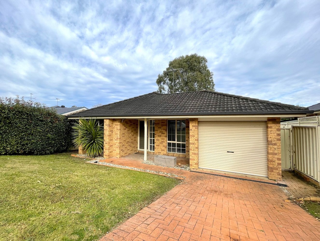 24 Wisdom Street, Currans Hill, NSW 2567