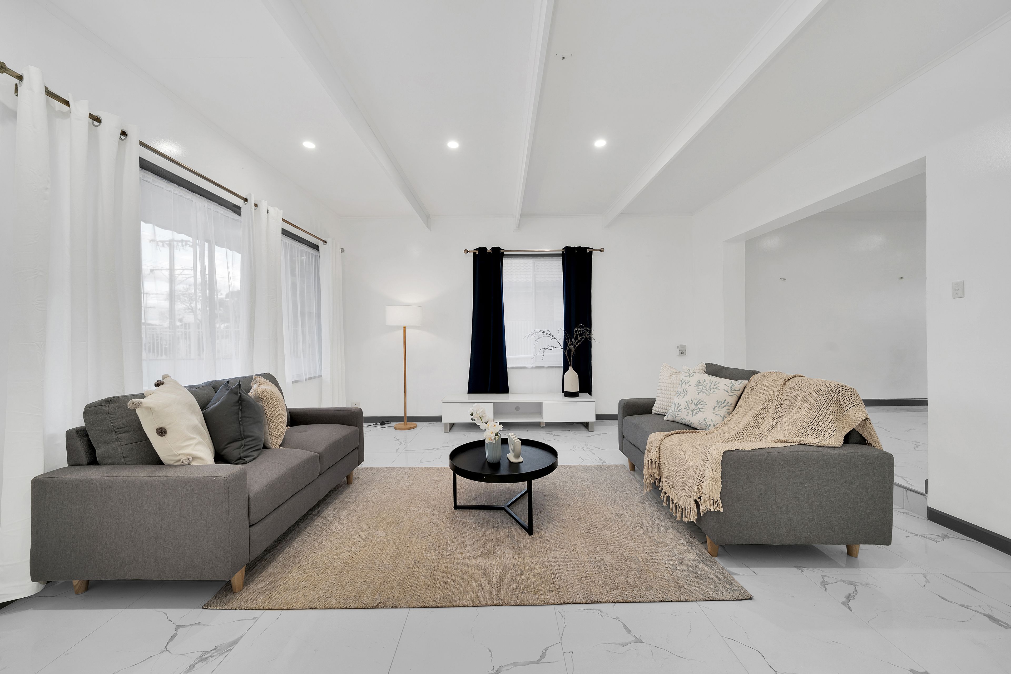 27 Aldershot Avenue — photo 3 of 17