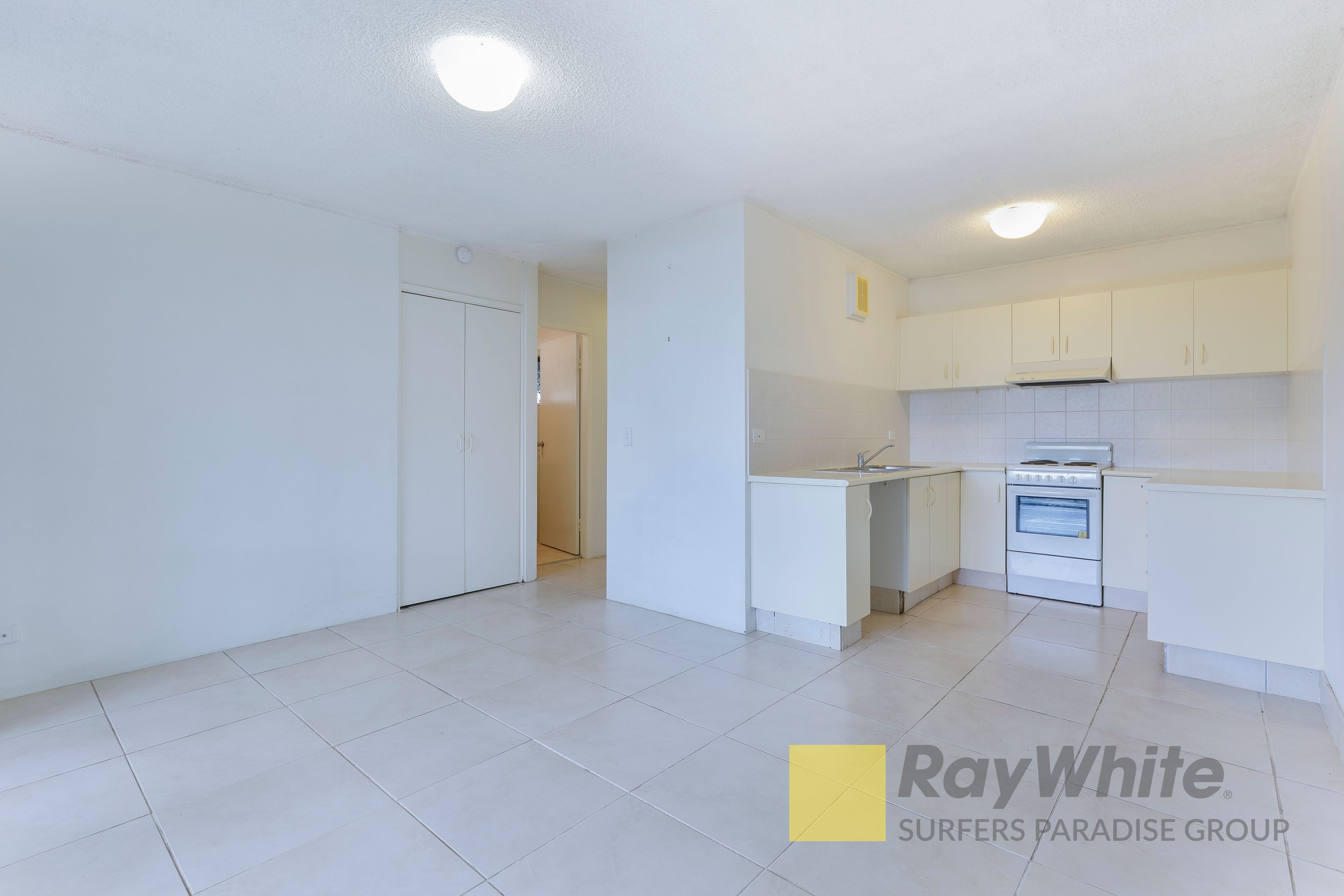 1/3 Owens Lane, Southport, QLD 4215