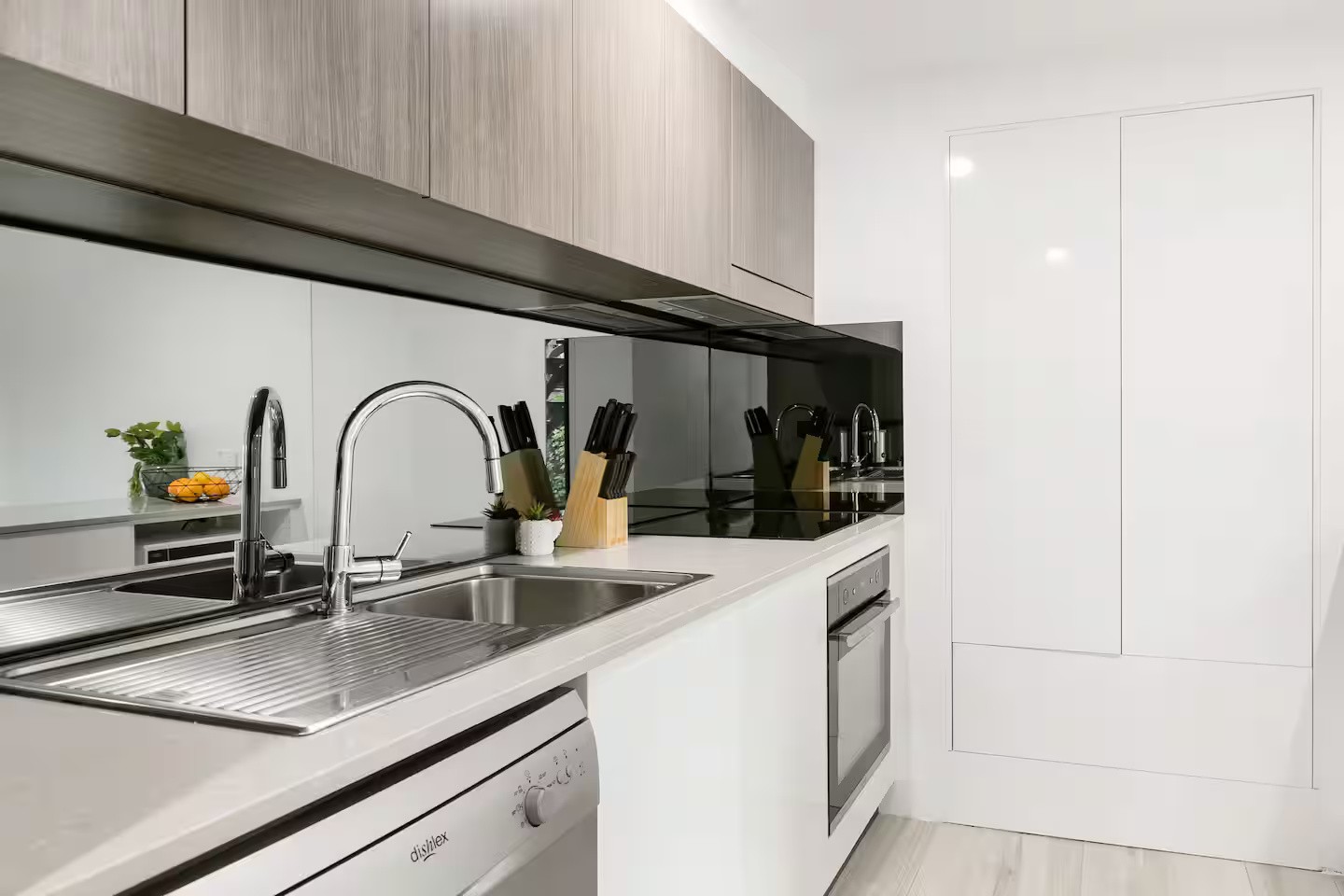 177A Ocean Parade, Burleigh Heads, QLD 4220