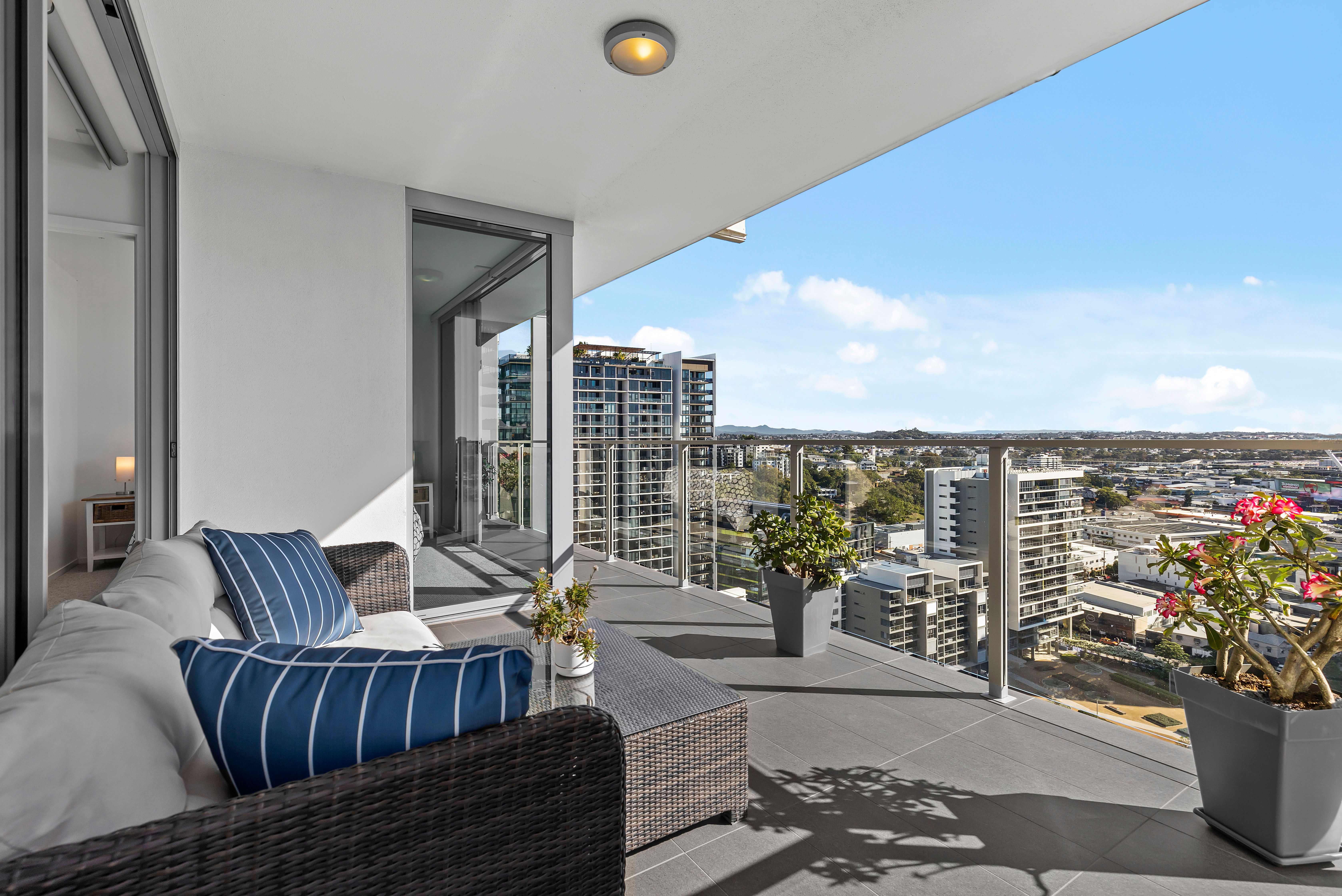 1905/30 Festival Place, Newstead, QLD 4006