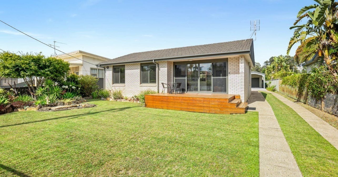 25f36 130 Beach Road, Batemans Bay, NSW 2536 - House for Rent - Batemans Bay ...