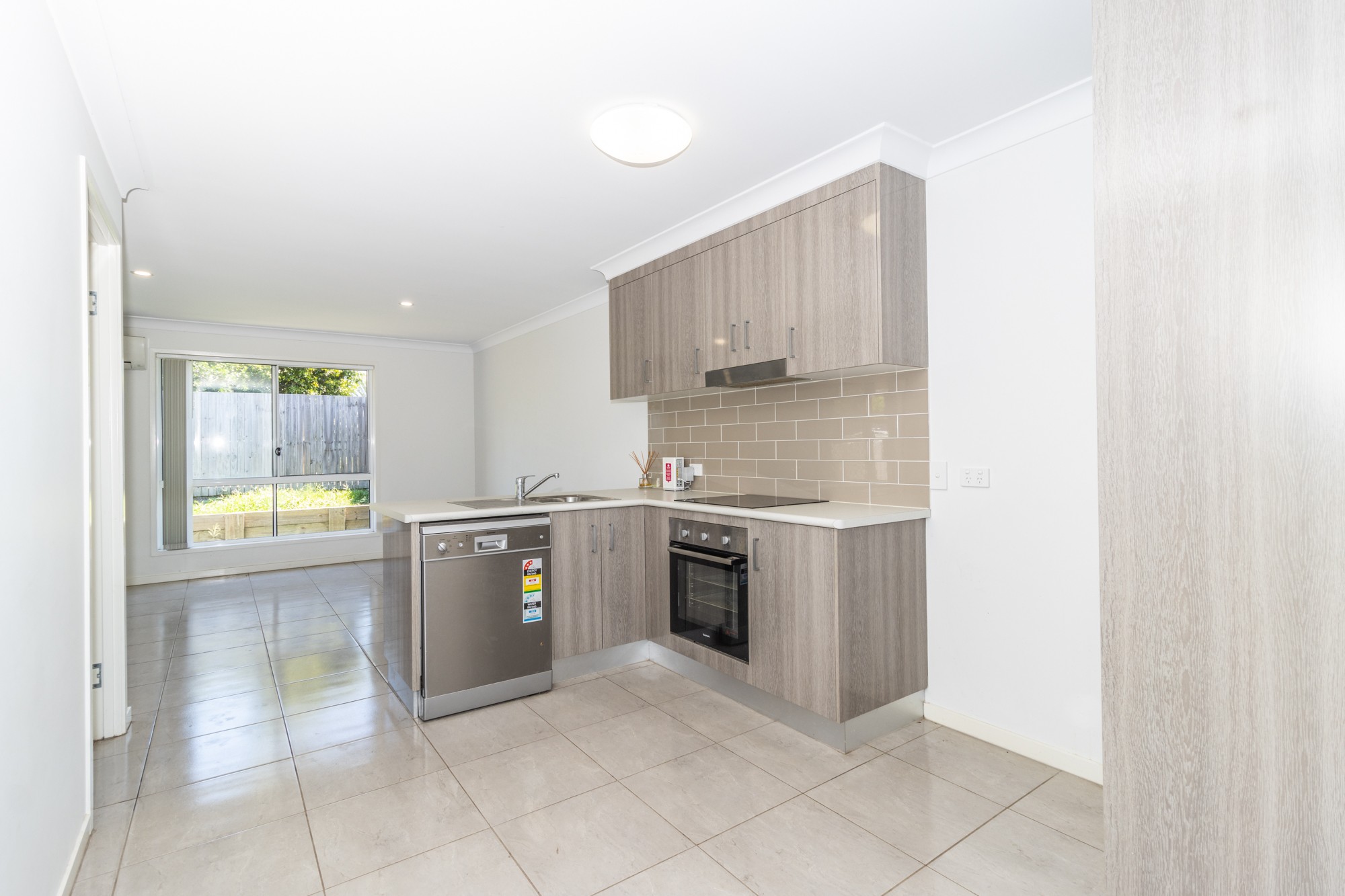 2/60 Tranquil Drive, Wondunna, QLD 4655