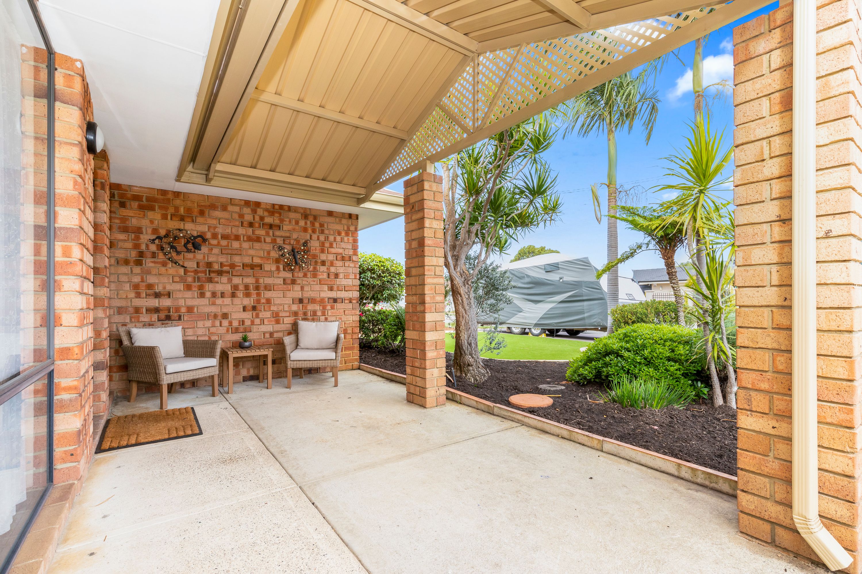 16 Rhone Place, Beechboro, WA 6063