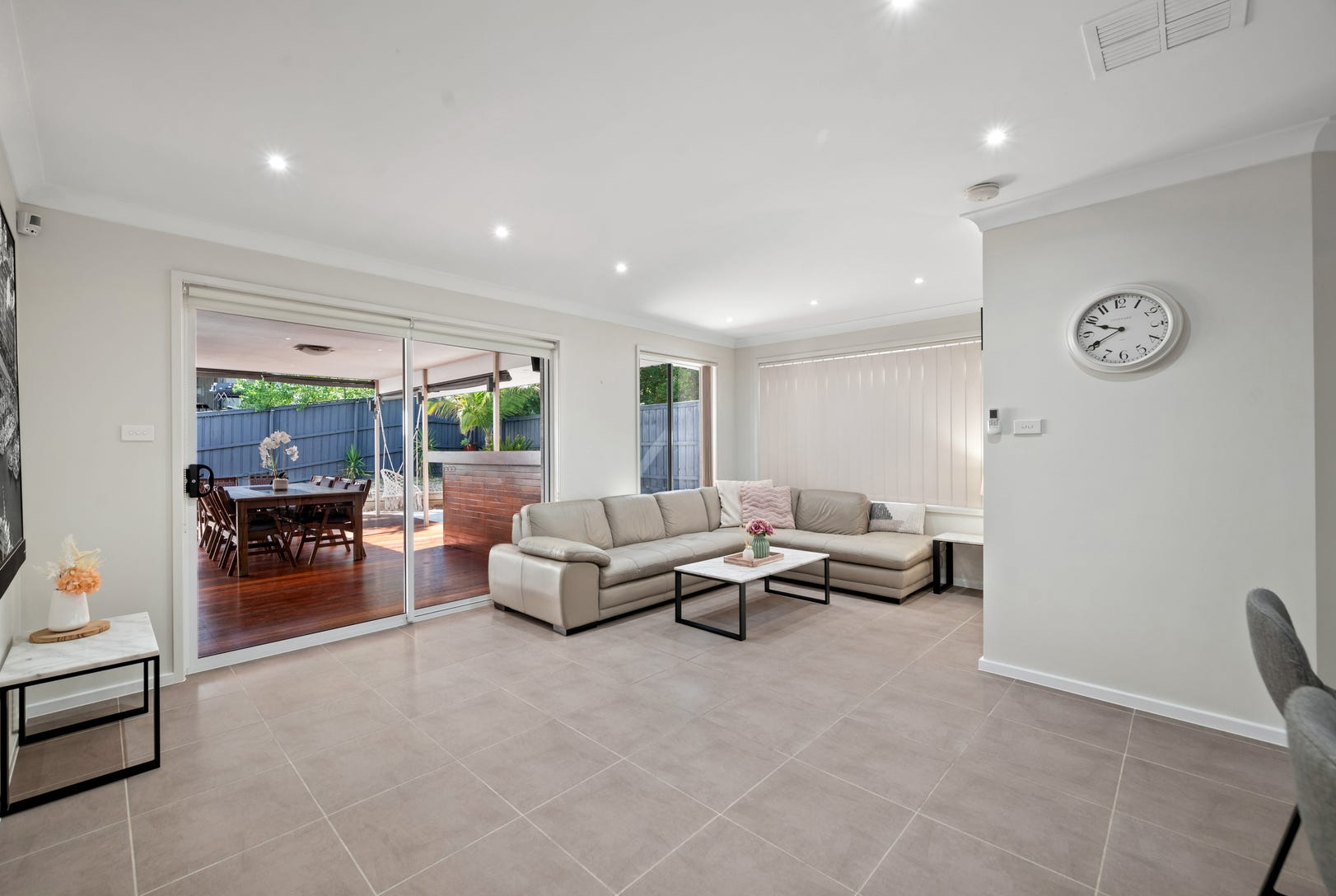 13 Swanston Street — photo 8 of 12