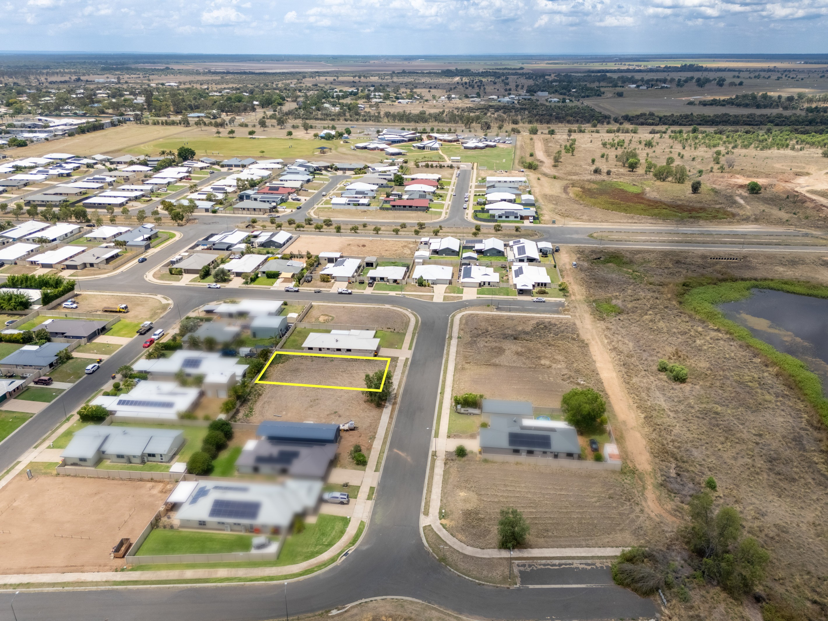 37 Kassidy Drive, Emerald, QLD 4720