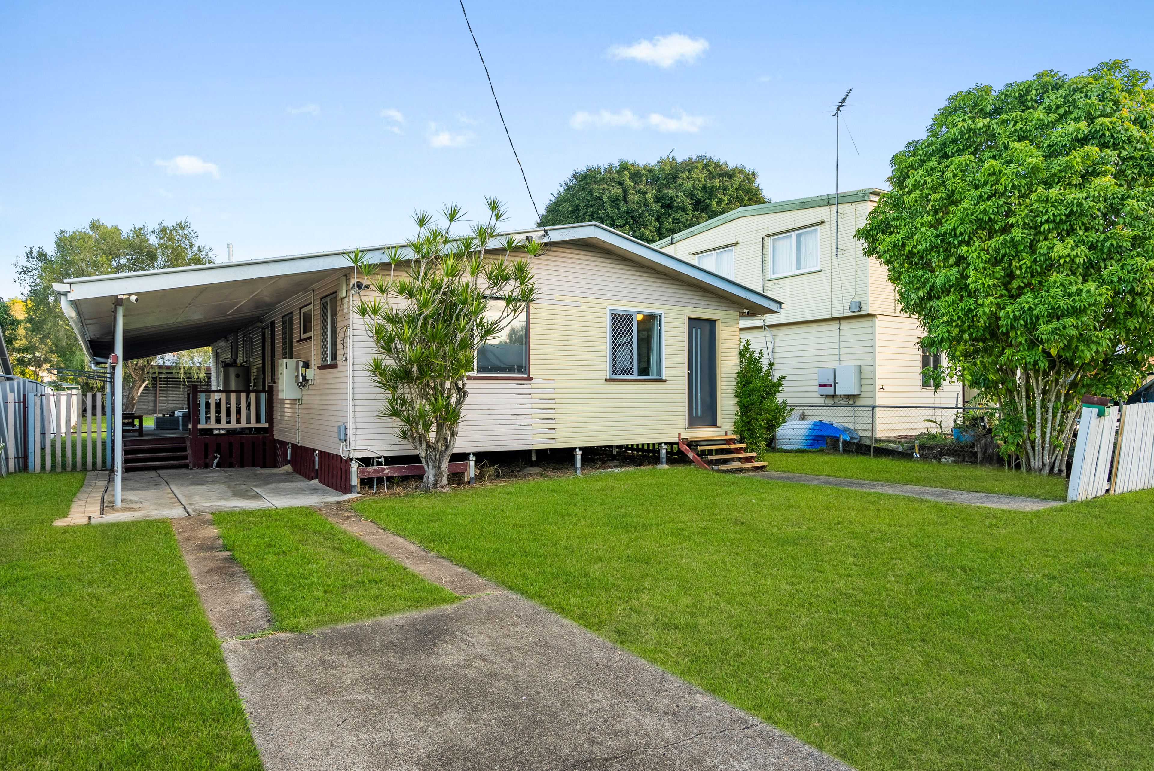 33 Gomer Street, Booval, QLD 4304