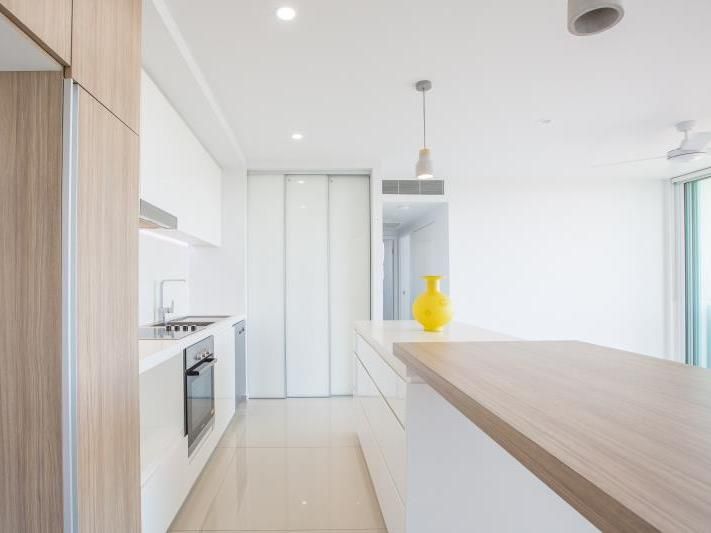 601/26 Gray Street, Southport, QLD 4215
