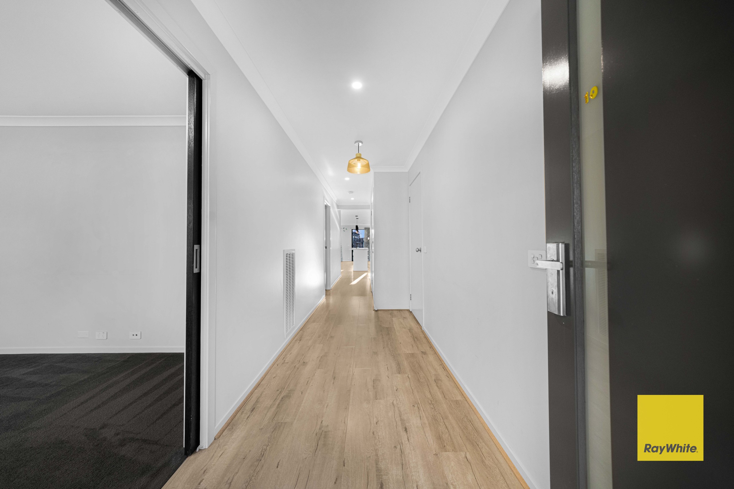 10 Walgett Street, Point Cook, VIC 3030