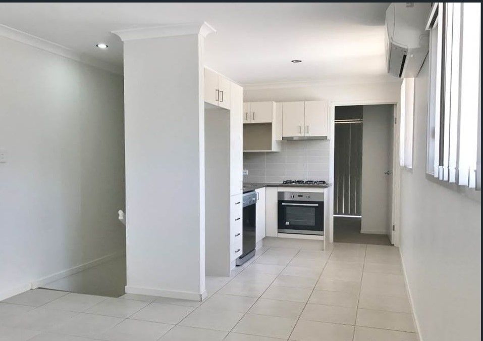 2/31 Braxlaw Crescent, Dakabin, QLD 4503