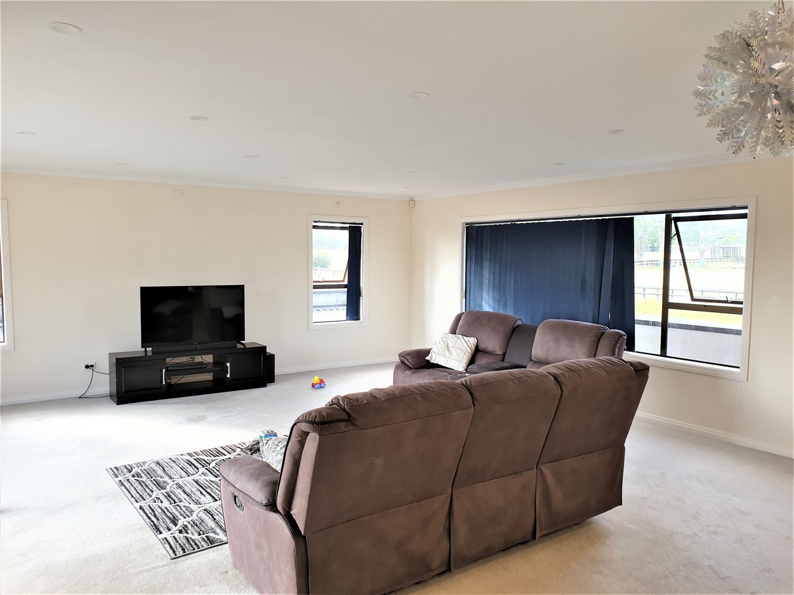 407 State Highway 16, Kumeu, Rodney