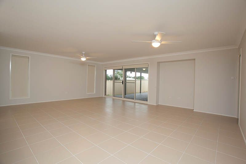 5 La Perouse Avenue, Shell Cove, NSW 2529