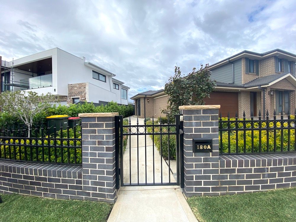 180A Bruce Ferguson, BARDIA, NSW 2565