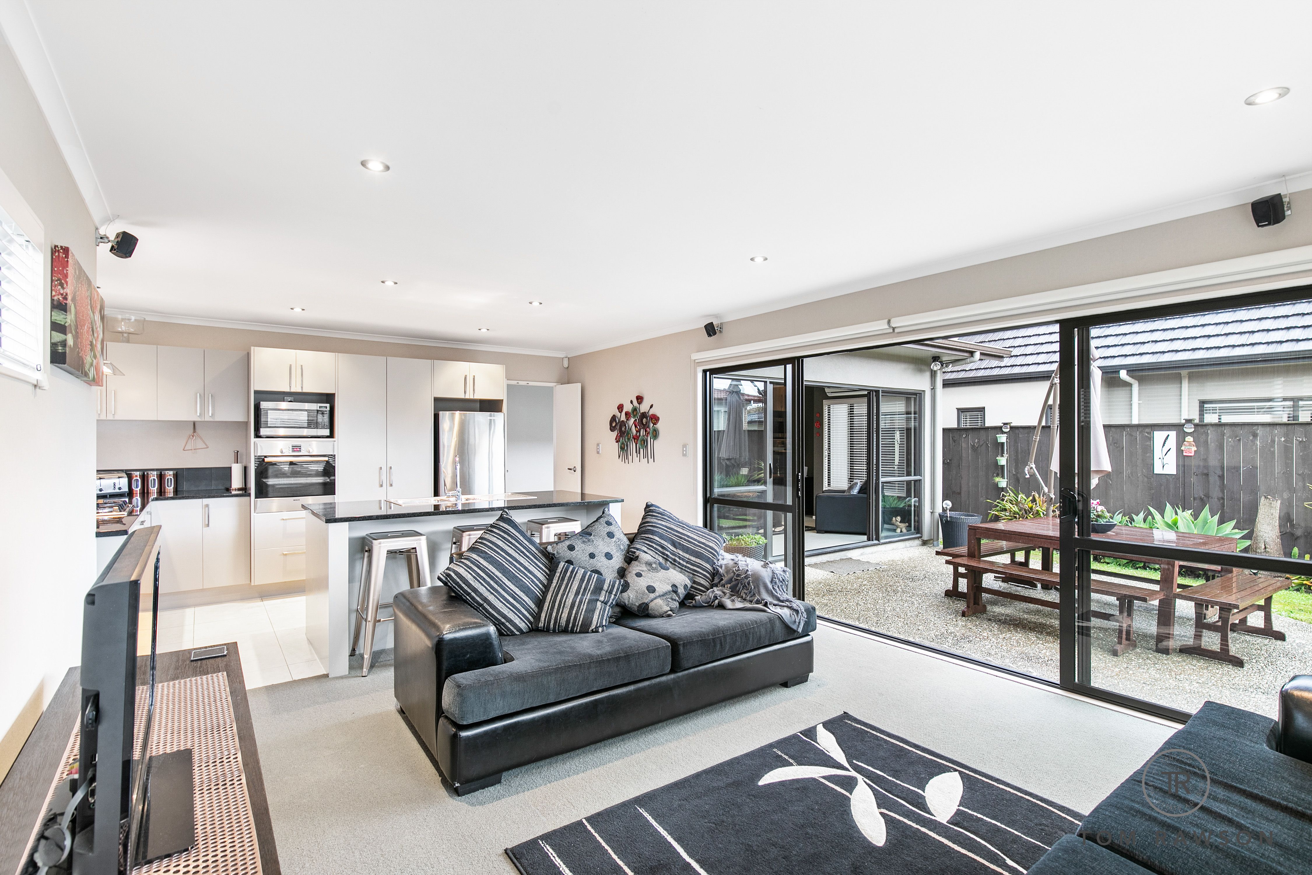 16 Heidi Crescent, Flat Bush, Manukau City