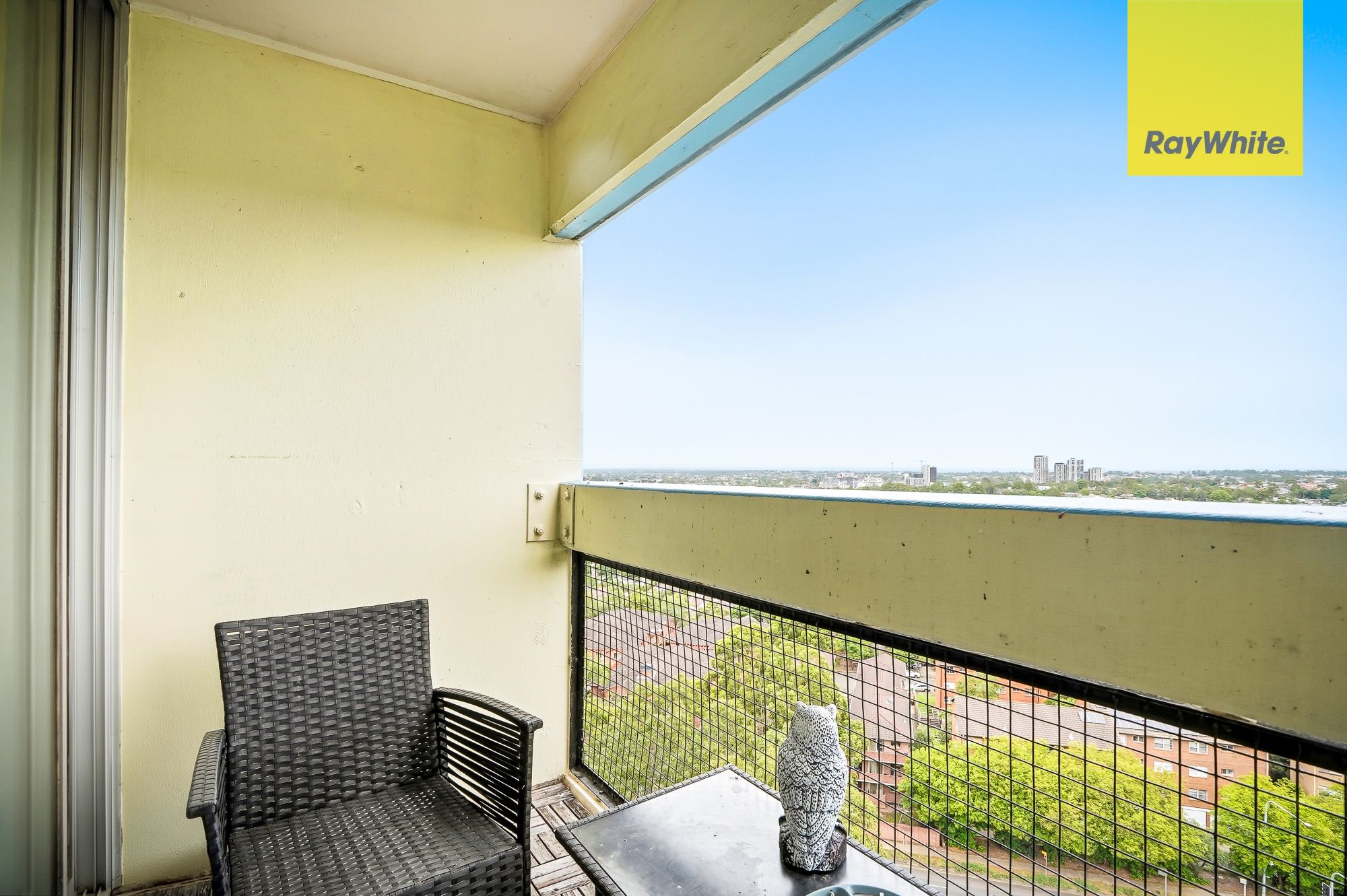 16D/15 Campbell Street — photo 4 of 19