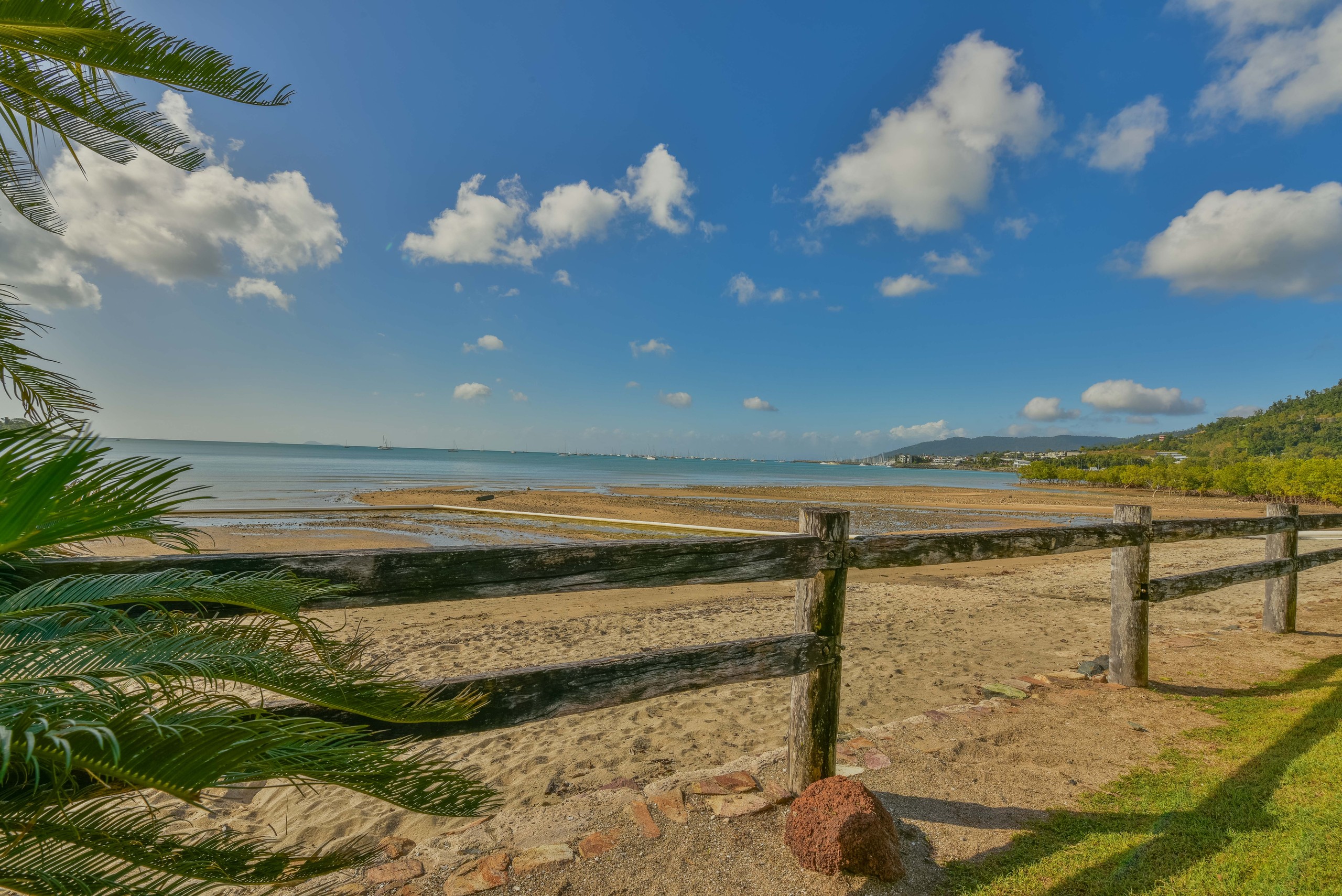 4/167 Shute Harbour Road, Cannonvale, QLD 4802