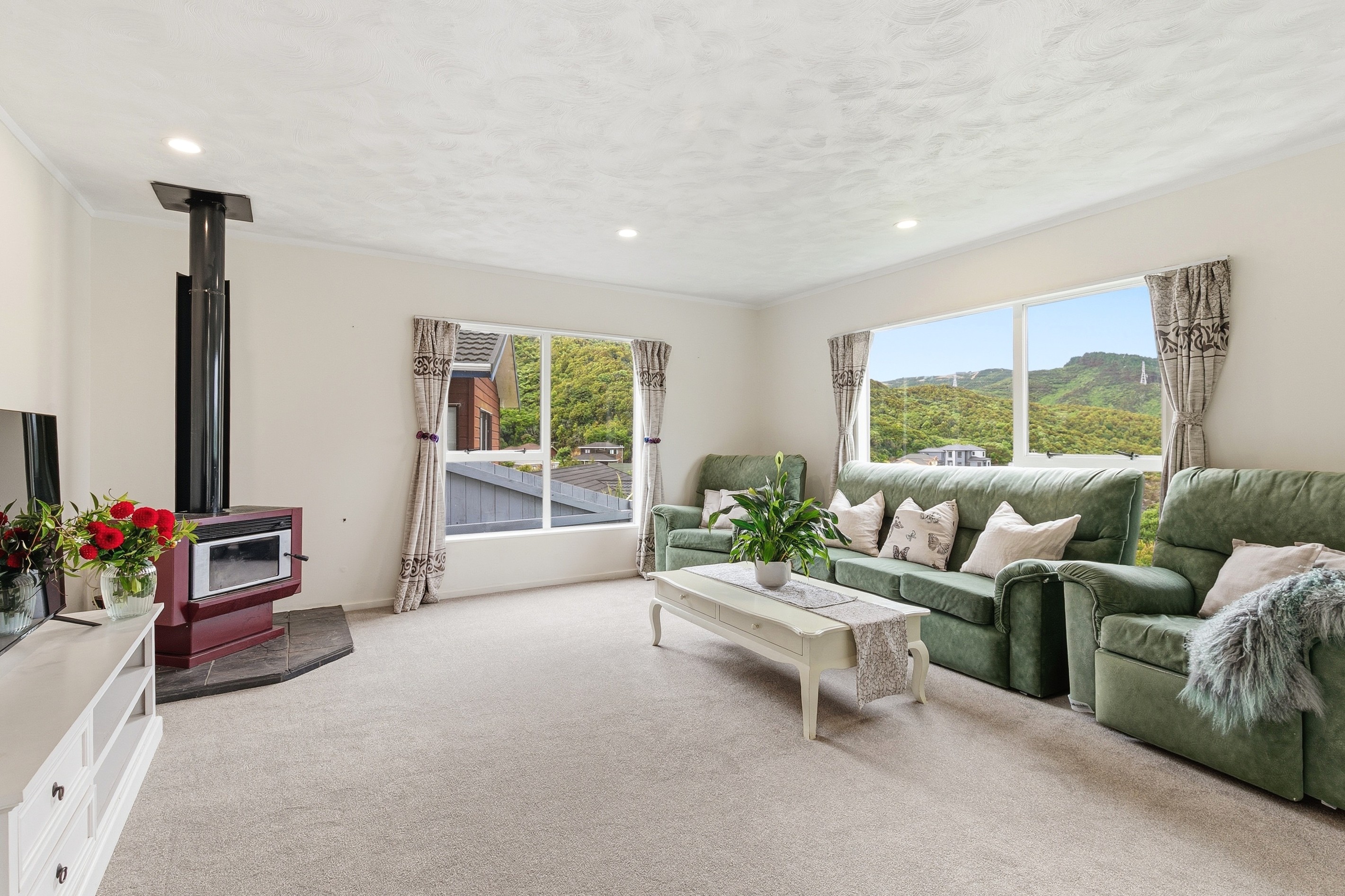 61A Woodhouse Avenue, Karori, Wellington City