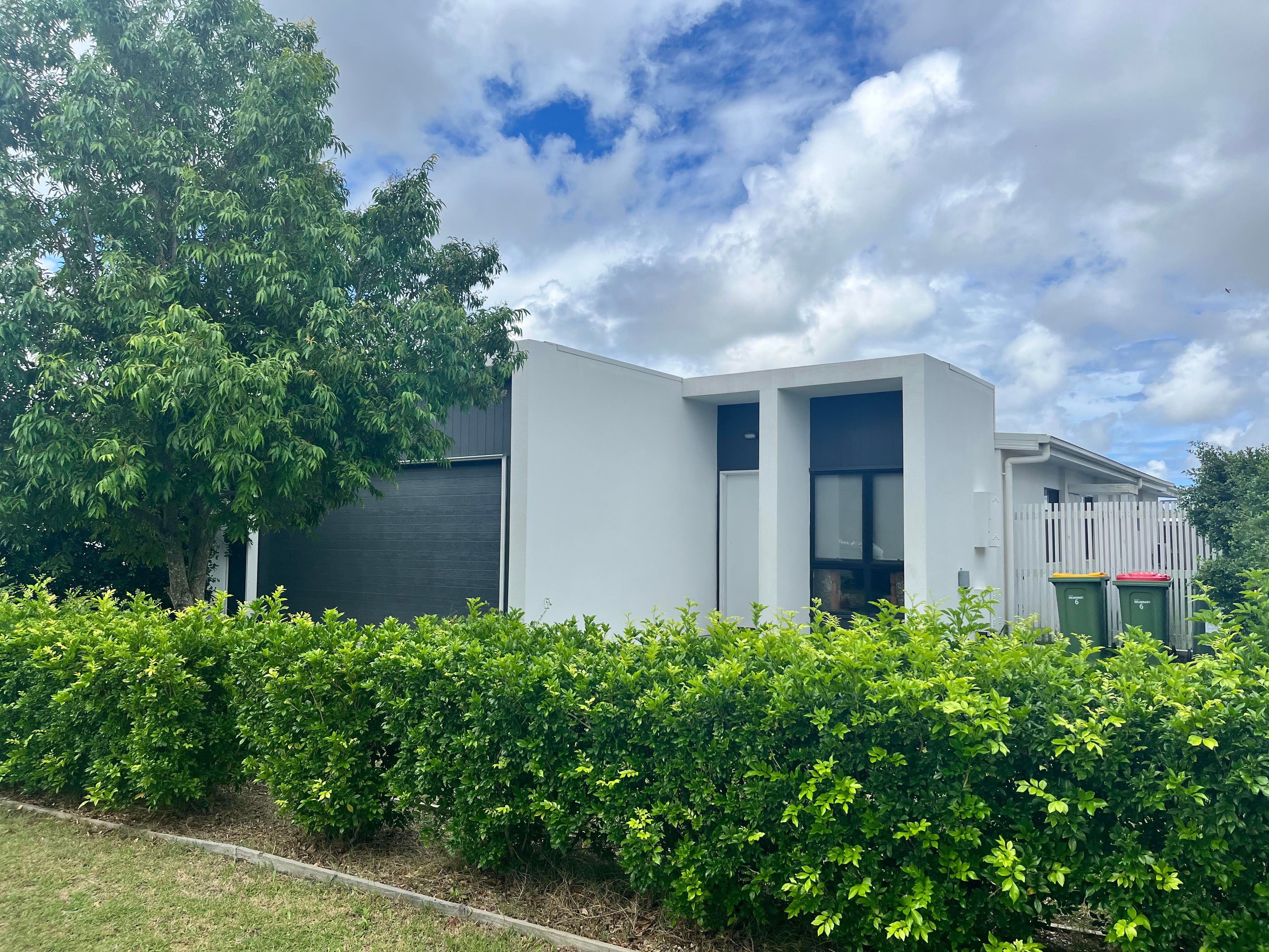 6 Cobb Crescent, Pimpama QLD 4209