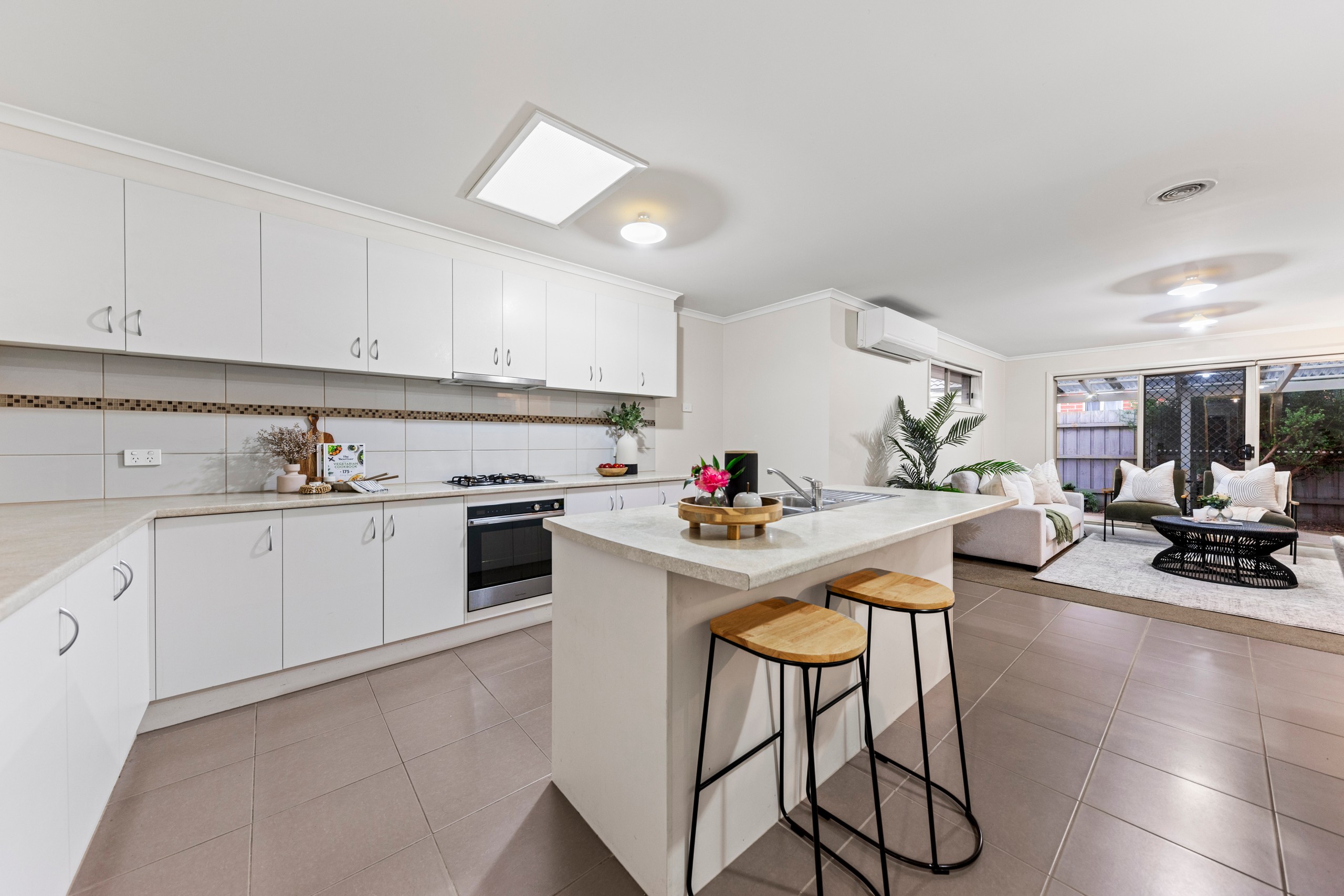 18 Discovery Street, Pakenham, VIC 3810