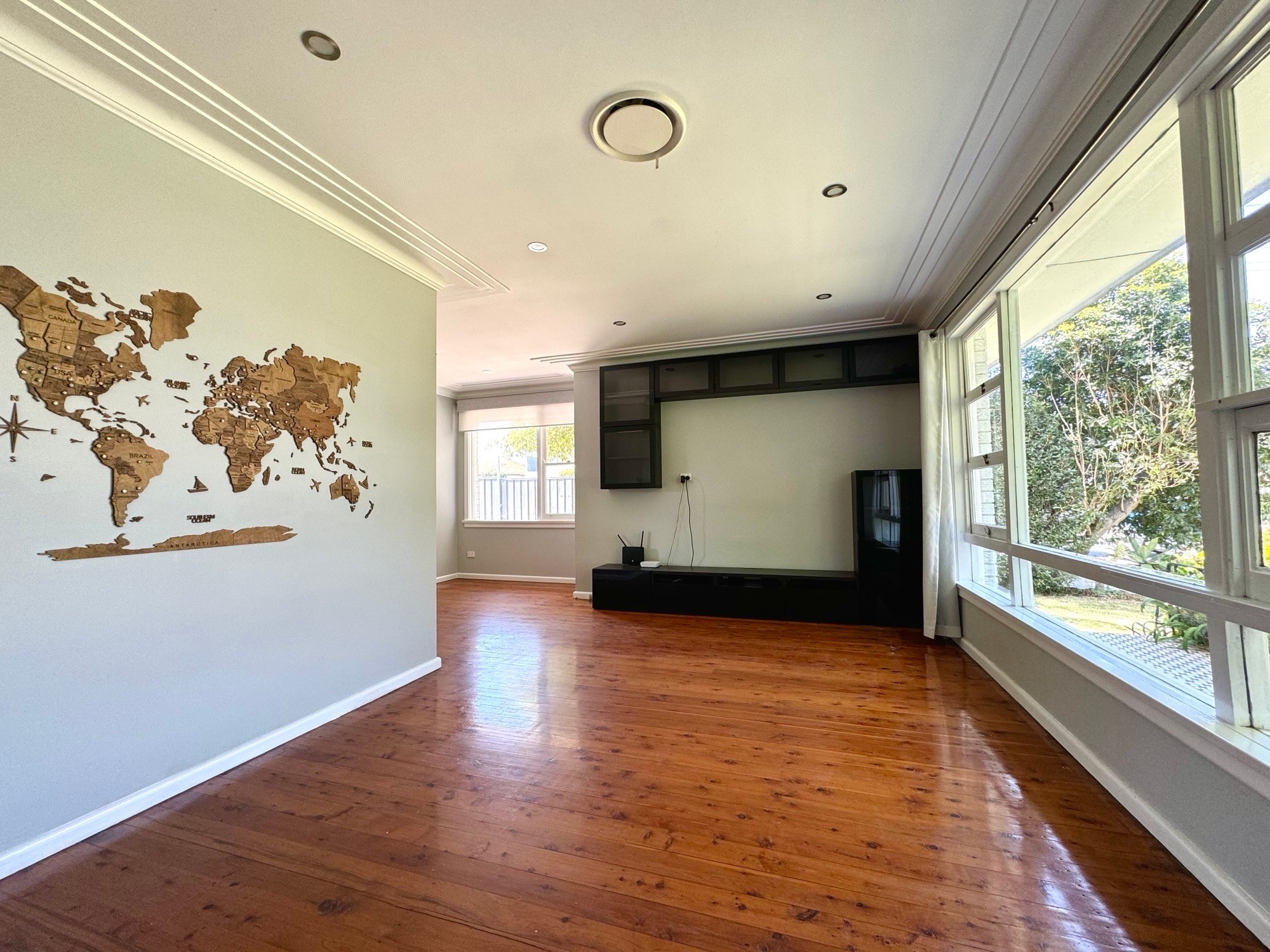 1 Waldo Crescent, Peakhurst, NSW 2210