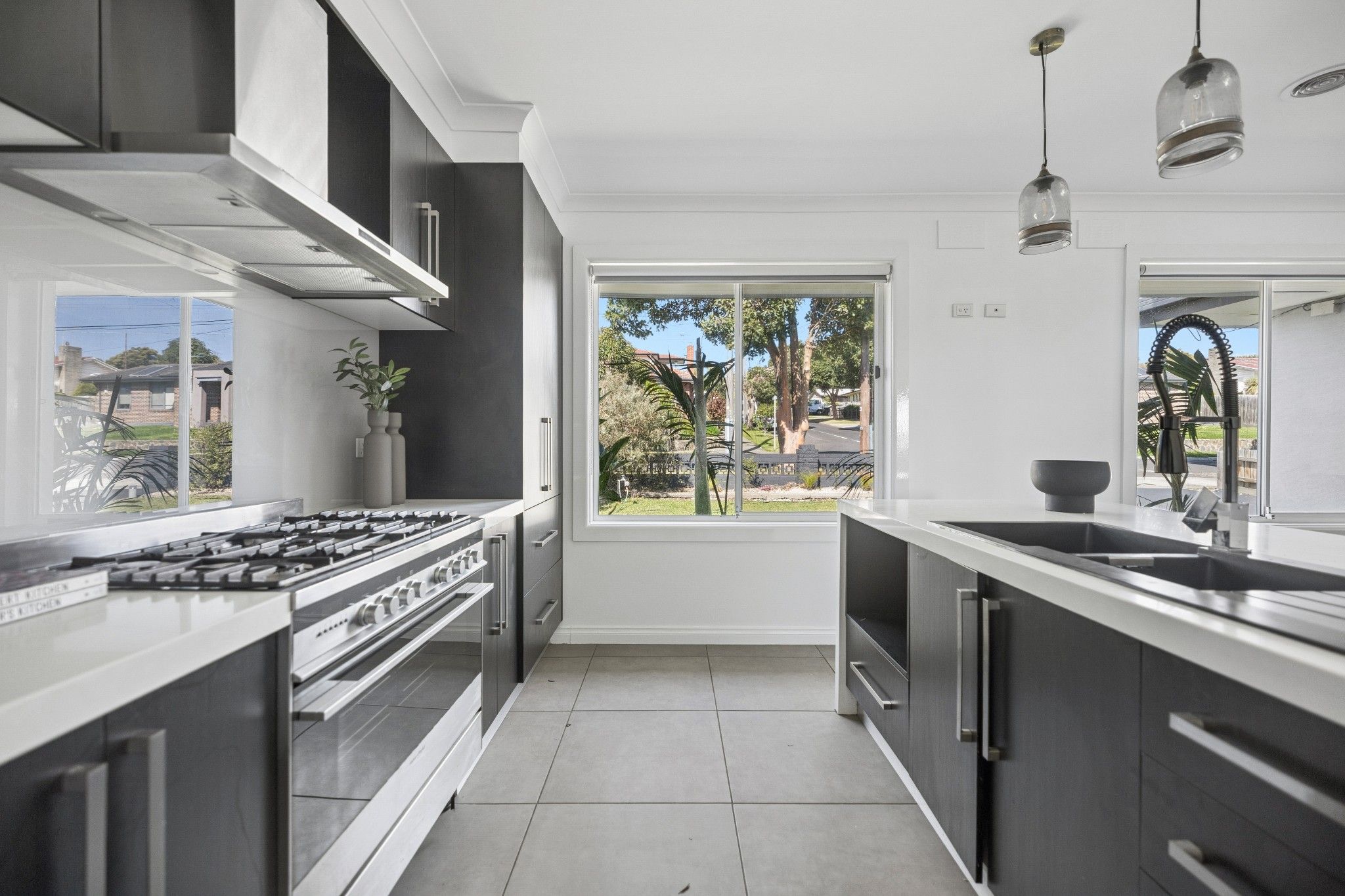 38 Yarra Avenue — photo 6 of 13