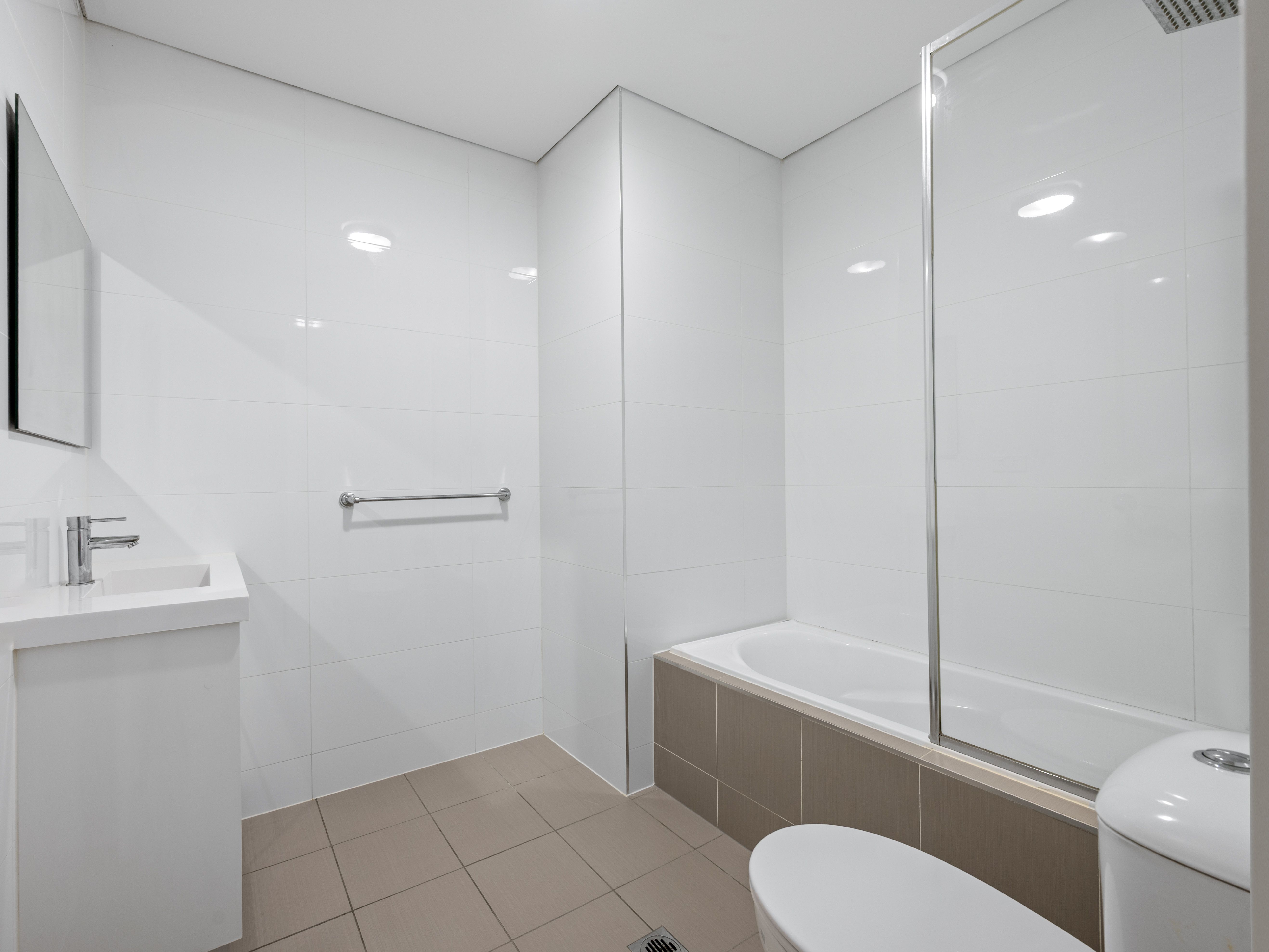 87/56 Lakeside Parade, Jordan Springs, NSW