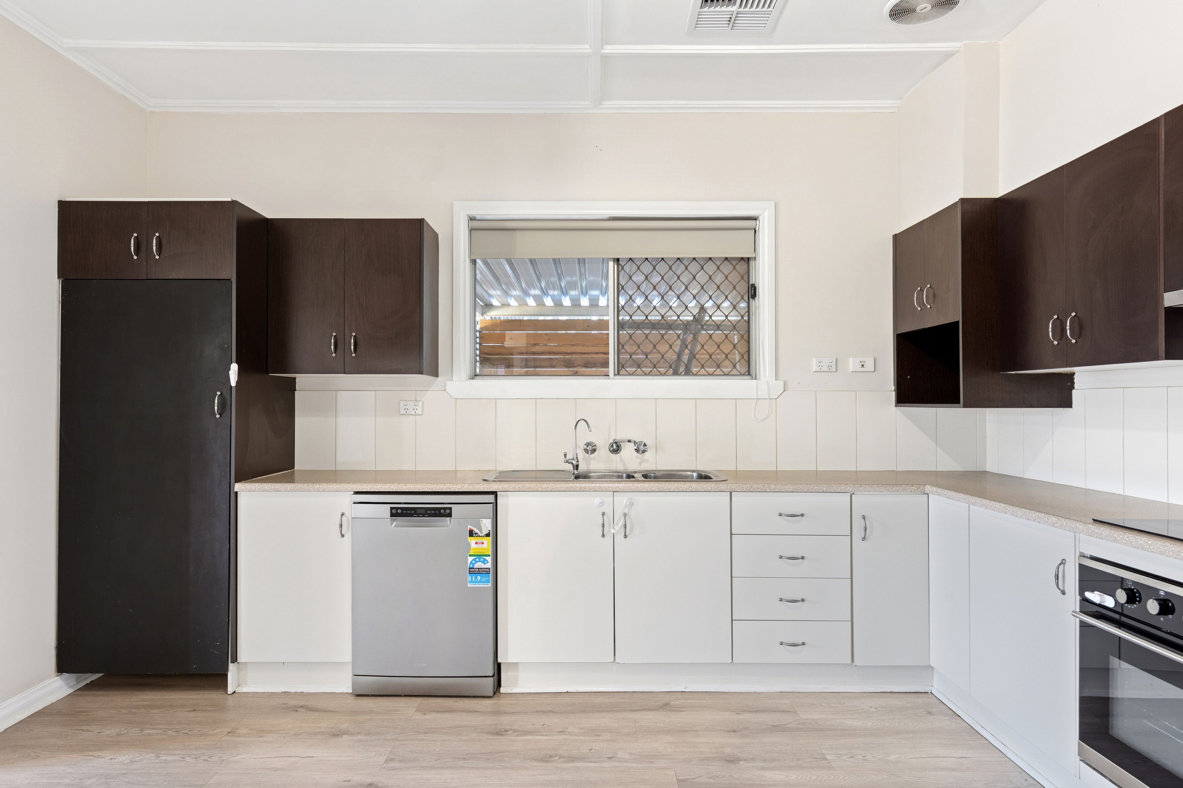 6 Gladstone Street, Murray Bridge, SA 5253